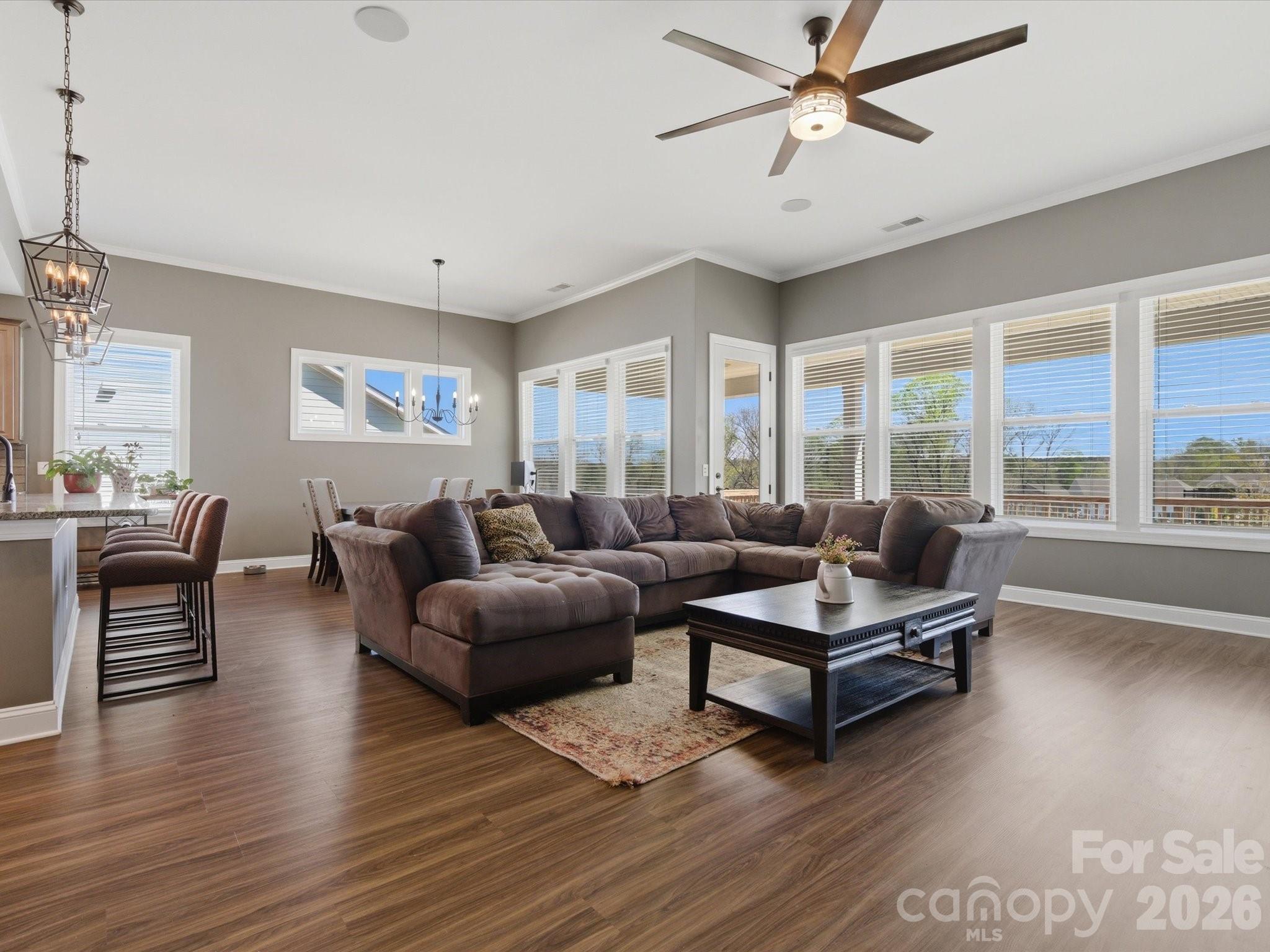 7004 Treetop Court — York