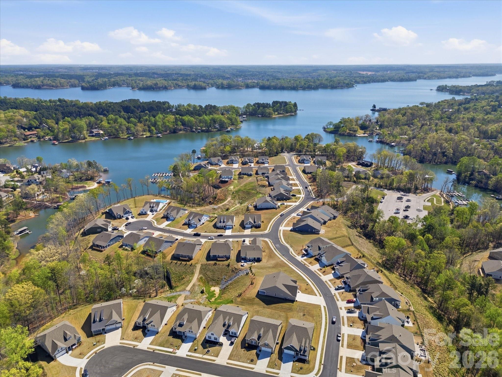 7004 Treetop Court — York