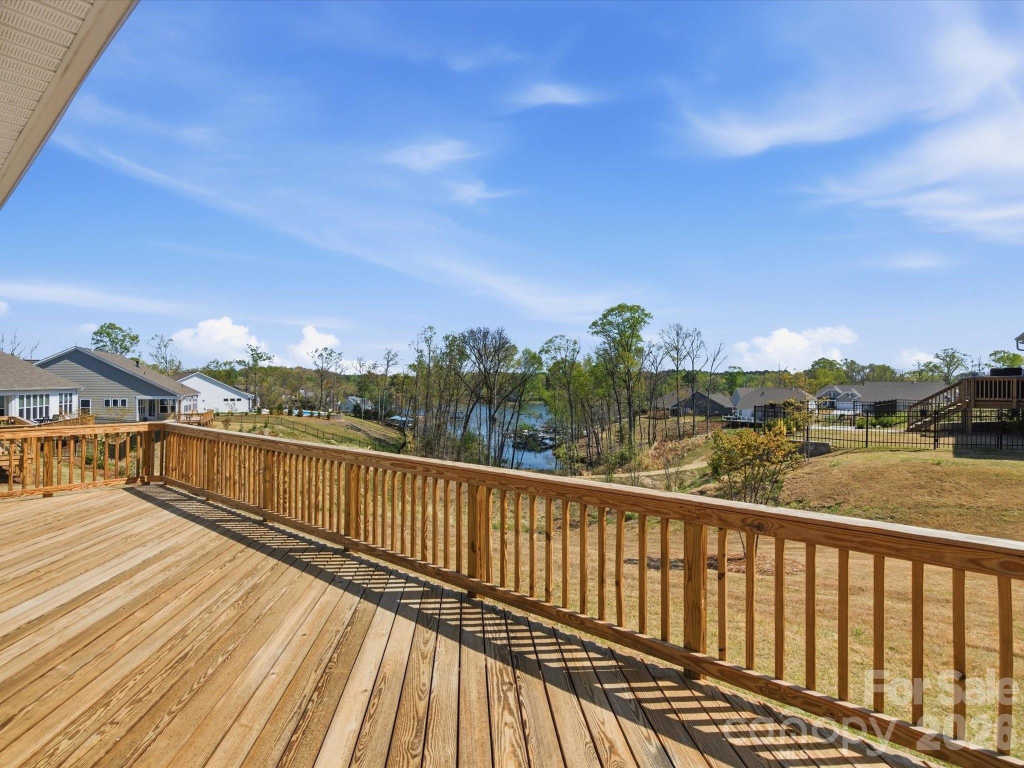 7004 Treetop Court — York