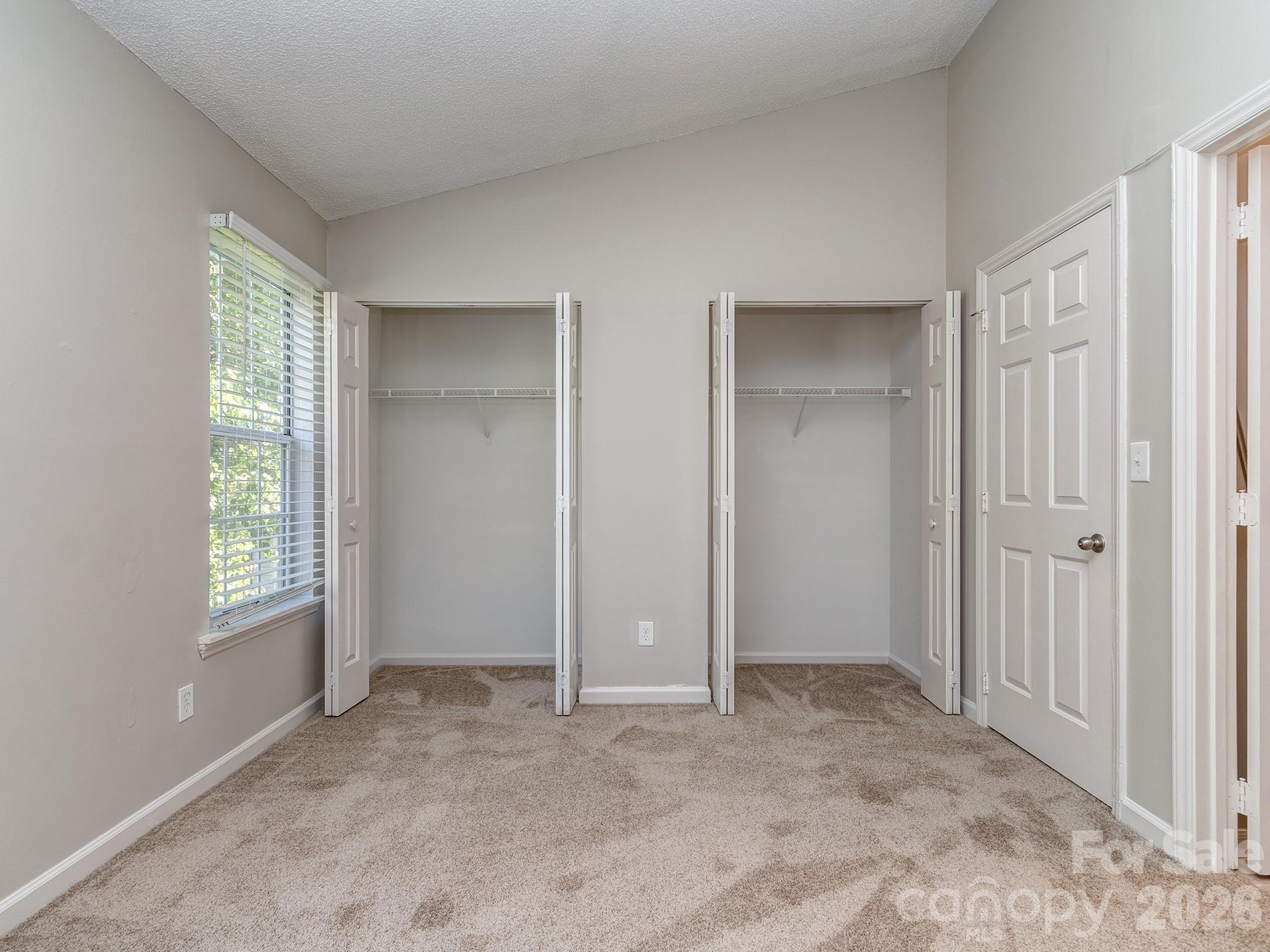 8211 Golf Ridge Drive — Charlotte