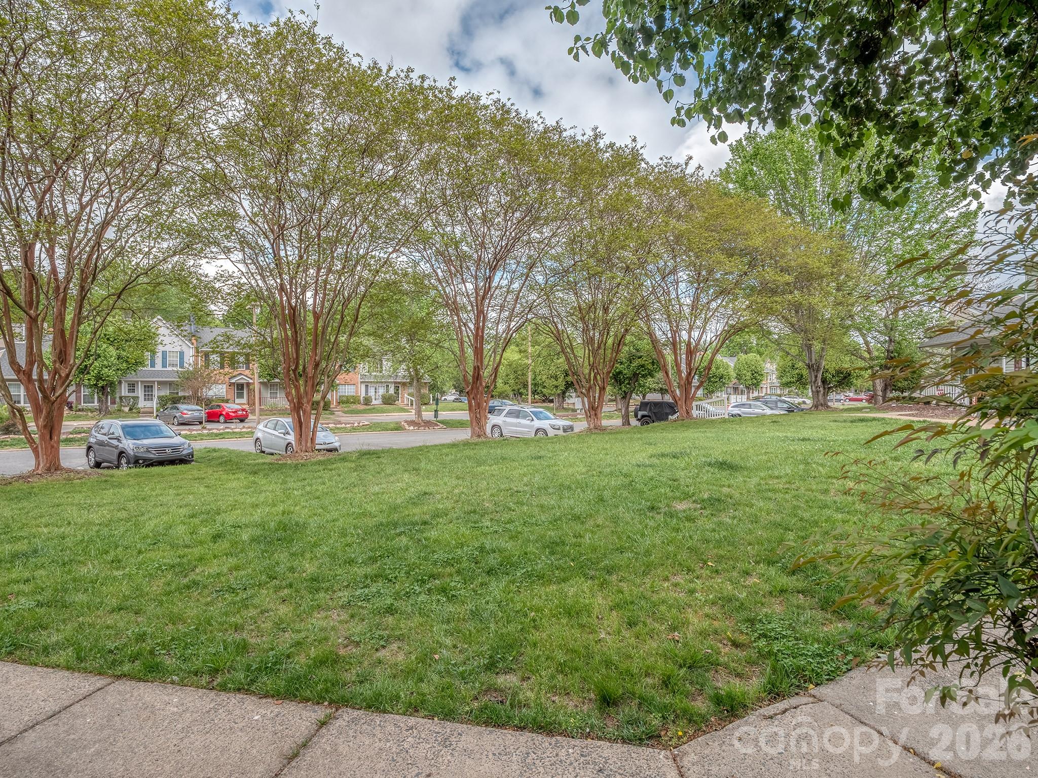 8211 Golf Ridge Drive — Charlotte