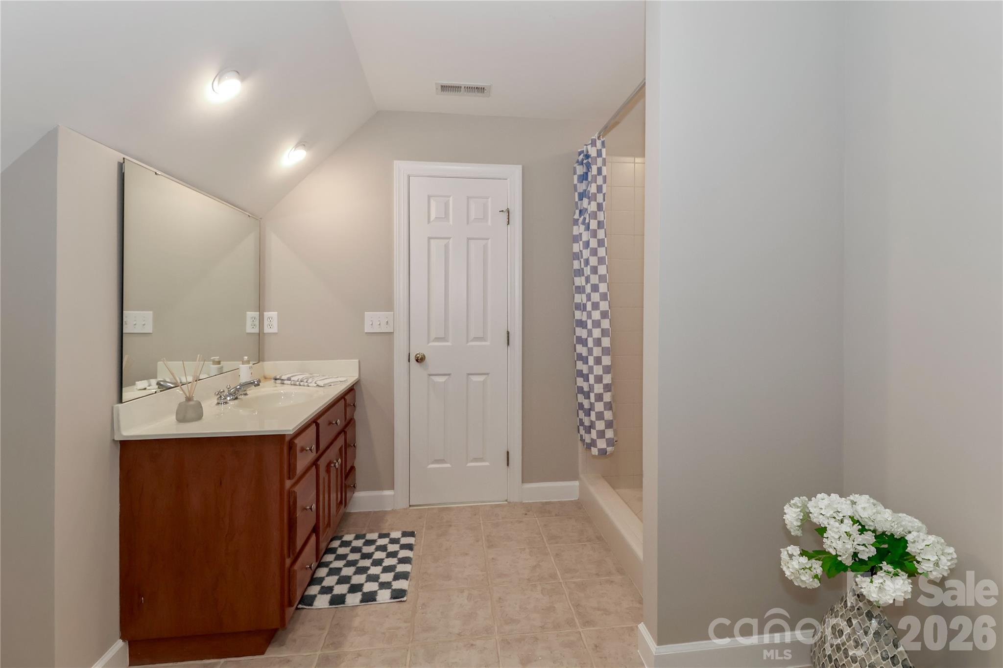 119 Shelter Cove Lane — Mooresville