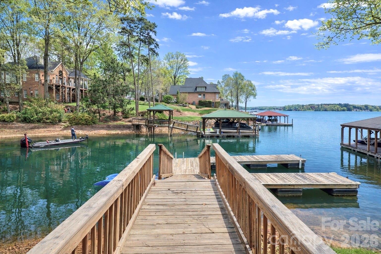 119 Shelter Cove Lane — Mooresville