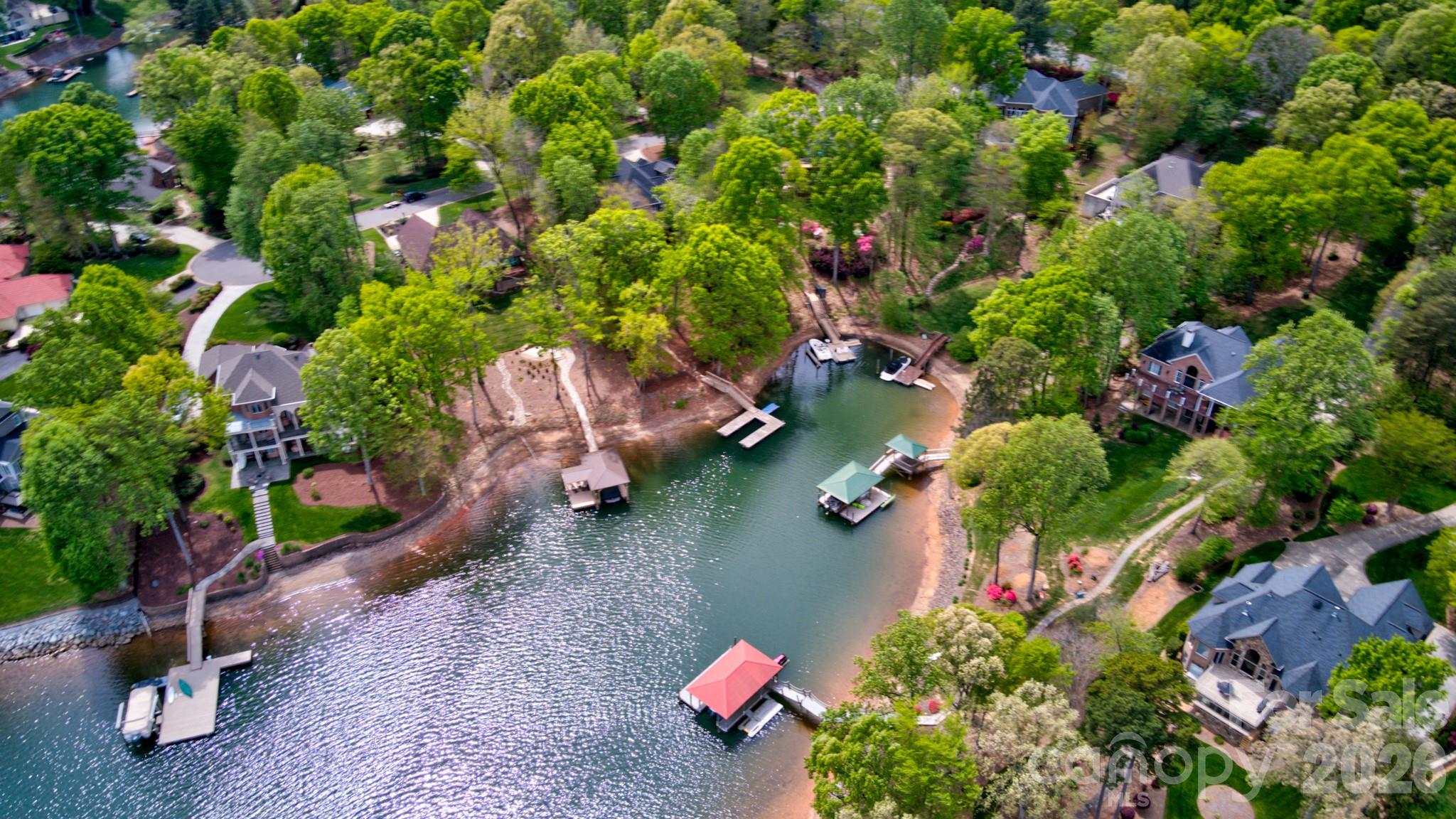 119 Shelter Cove Lane — Mooresville