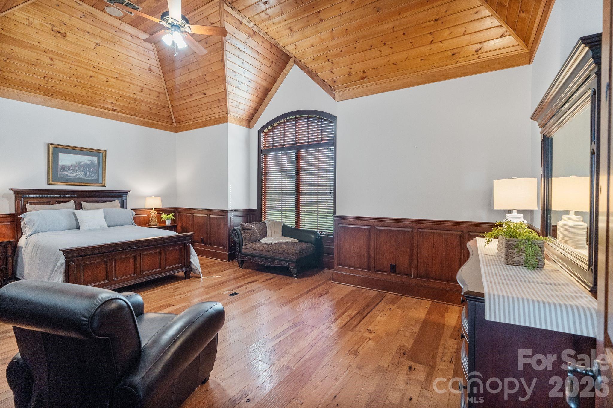 2054 Reynolds Parkway — Boone