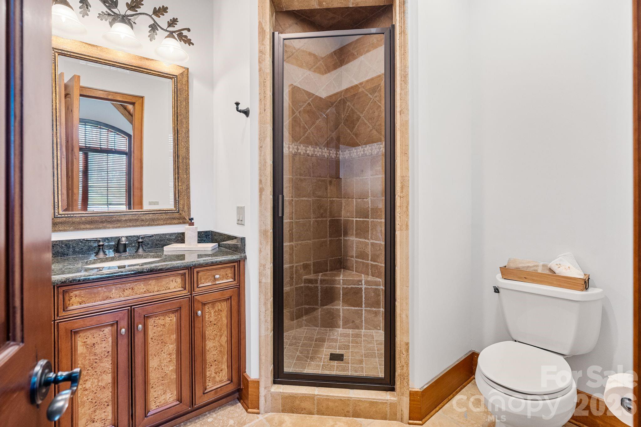 2054 Reynolds Parkway — Boone