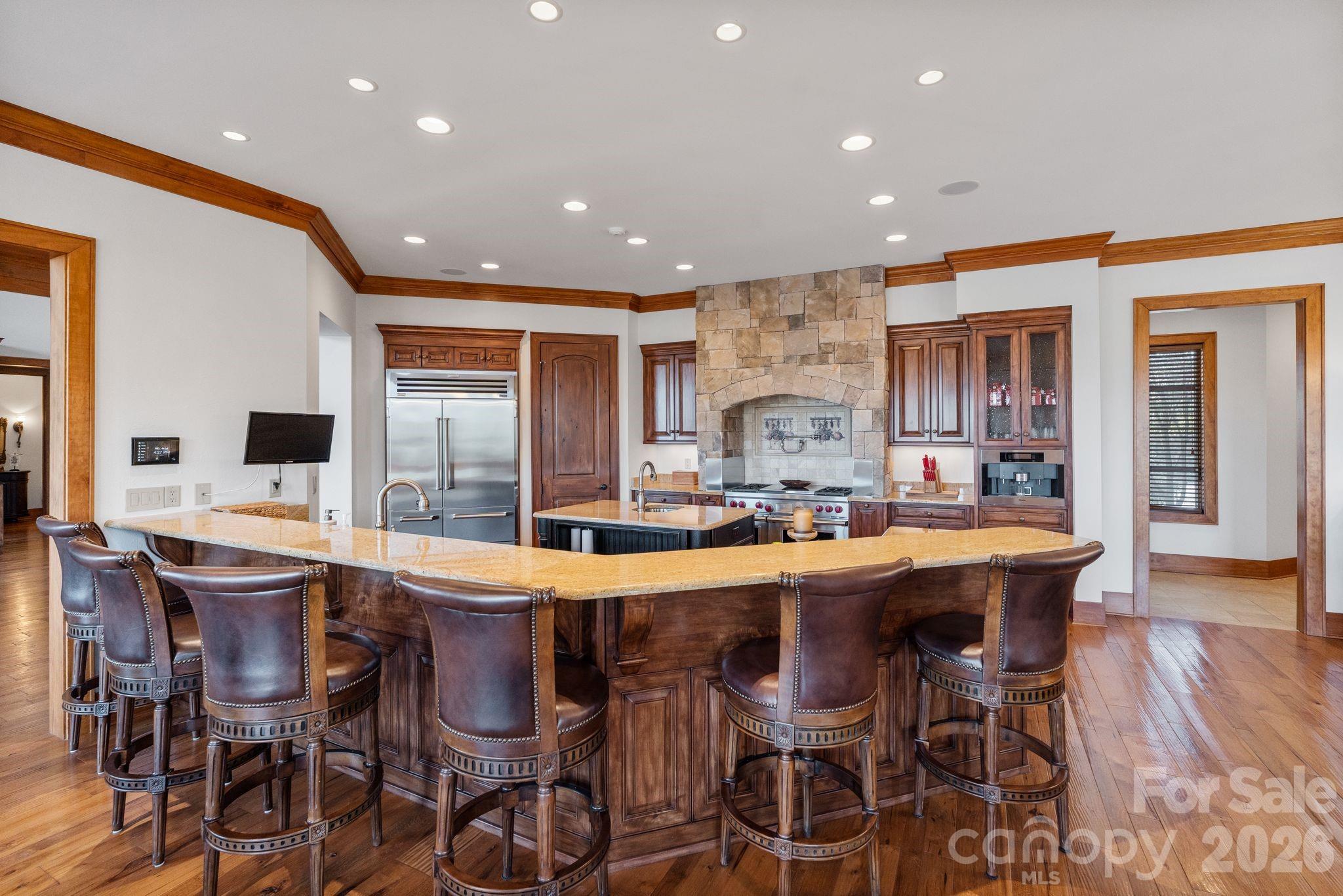 2054 Reynolds Parkway — Boone