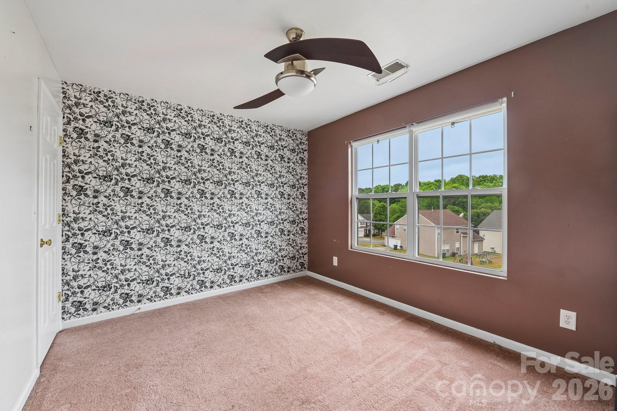 8718 Buttonwood Court — Charlotte