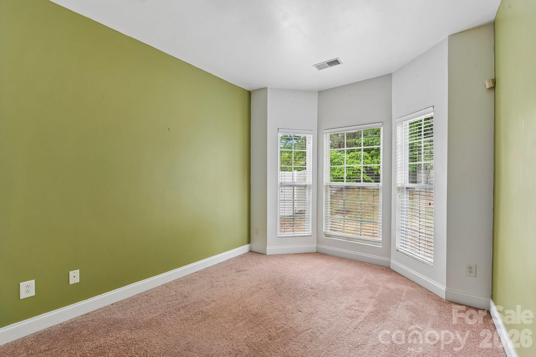 8718 Buttonwood Court — Charlotte