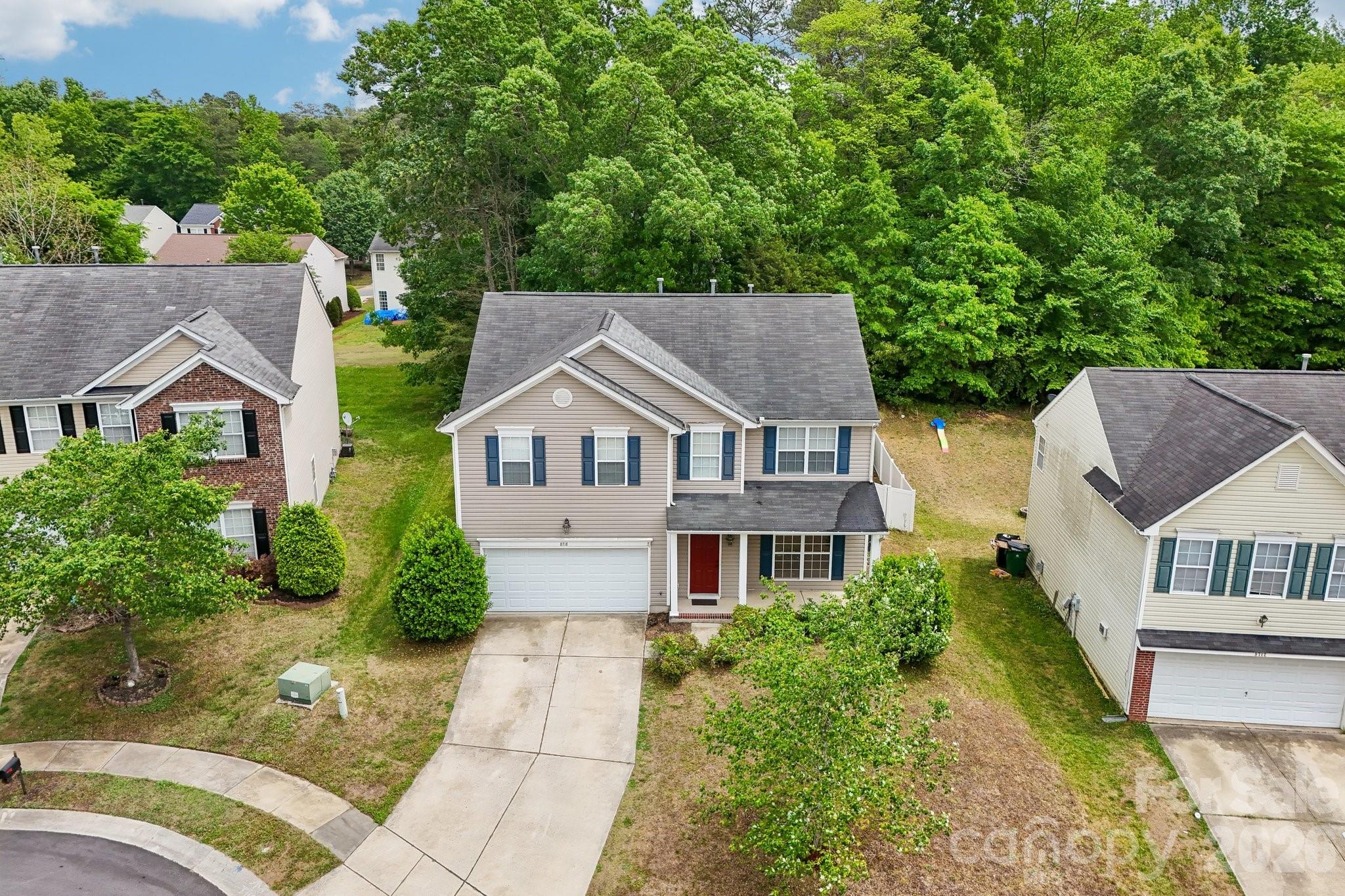 8718 Buttonwood Court — Charlotte