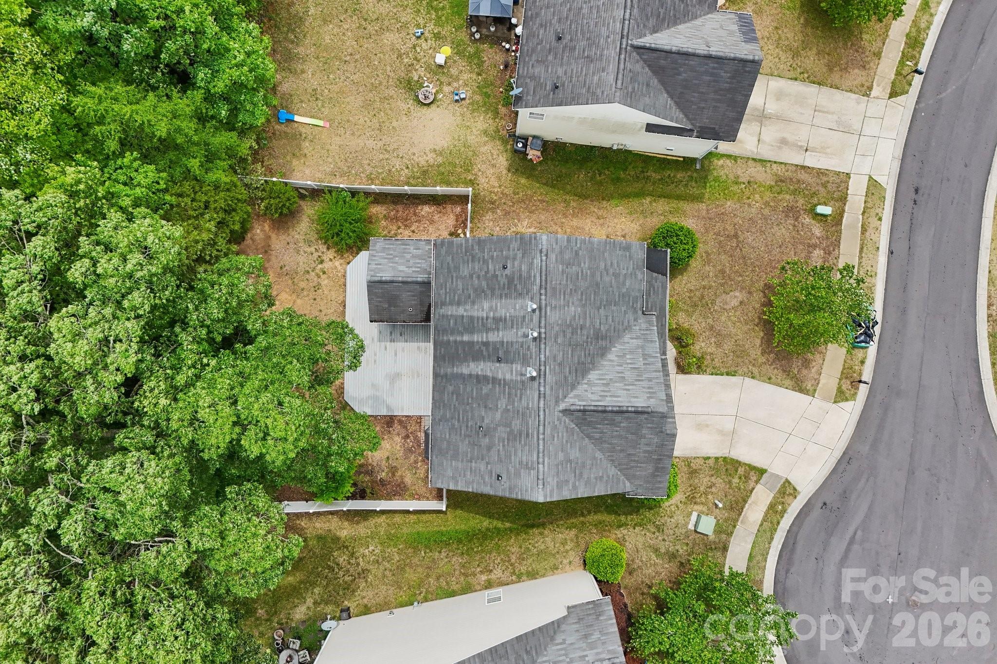 8718 Buttonwood Court — Charlotte