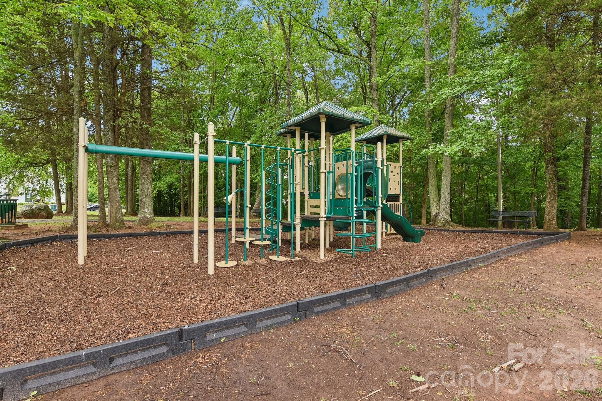 8718 Buttonwood Court — Charlotte