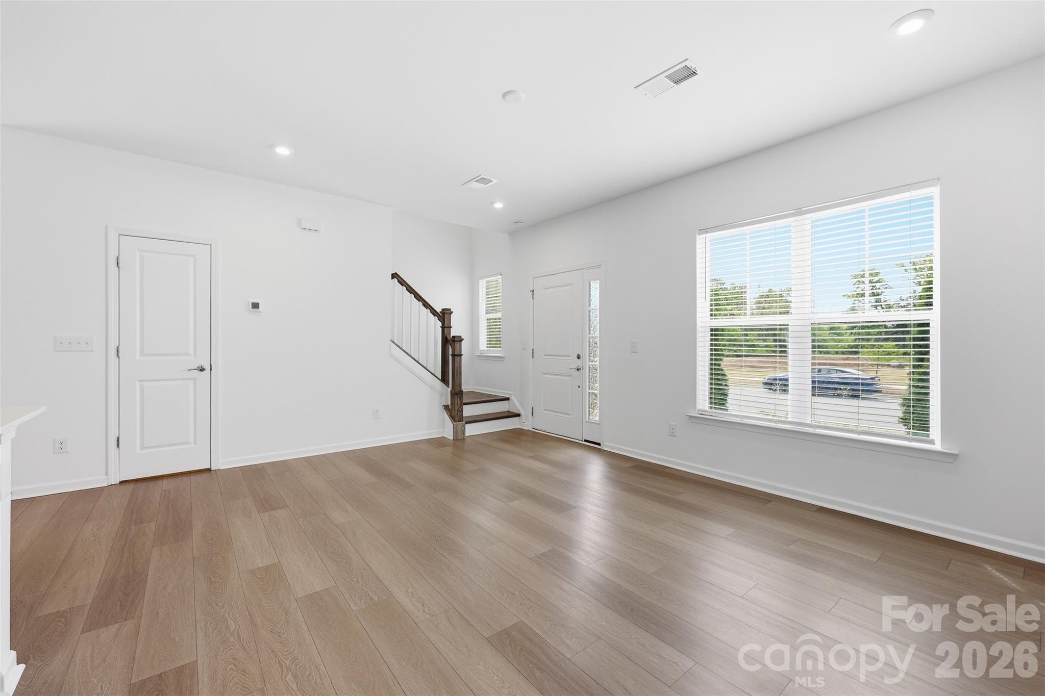 16401 Leading Street — Charlotte