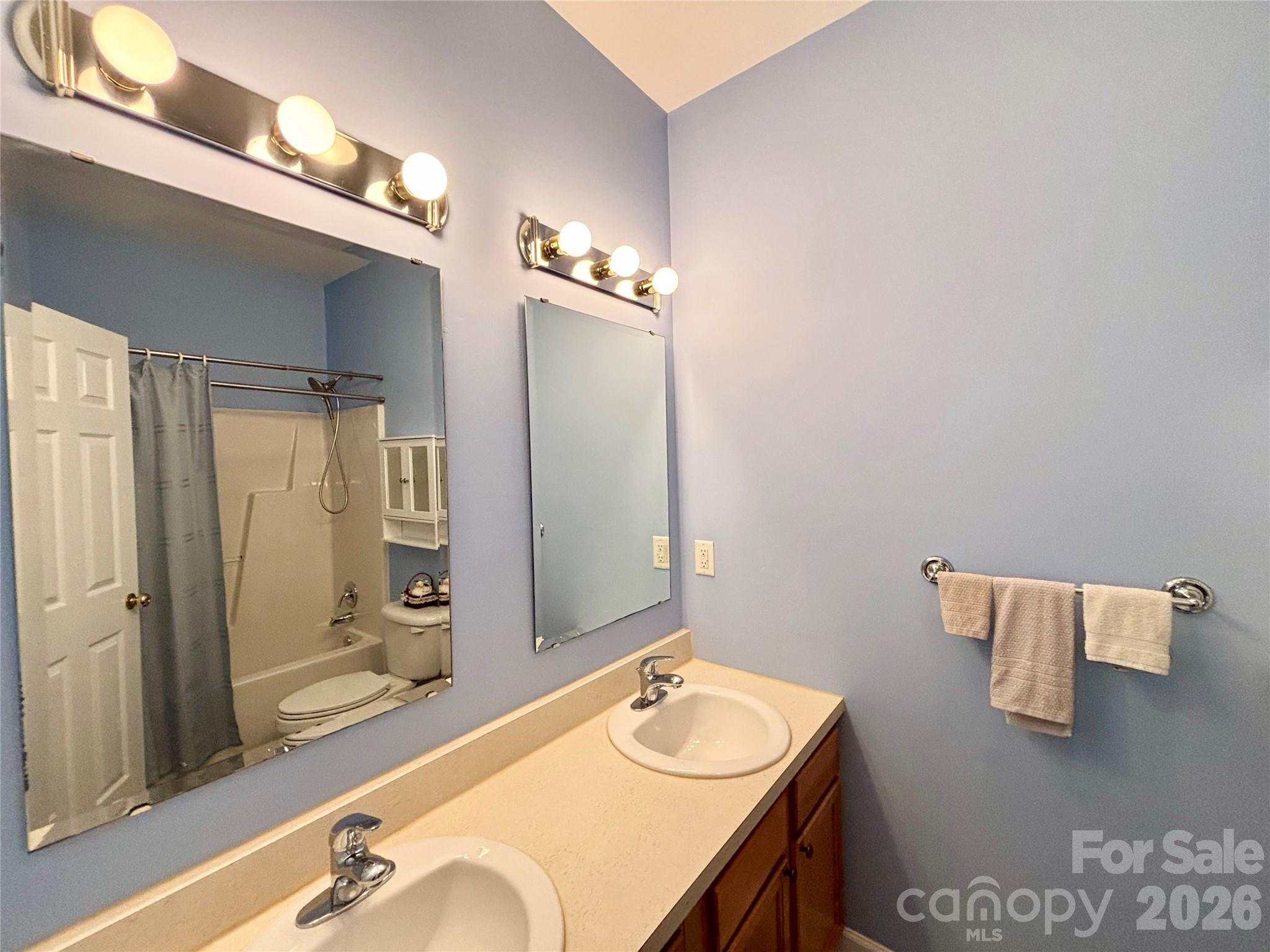 194 Beechnut Drive — Hendersonville