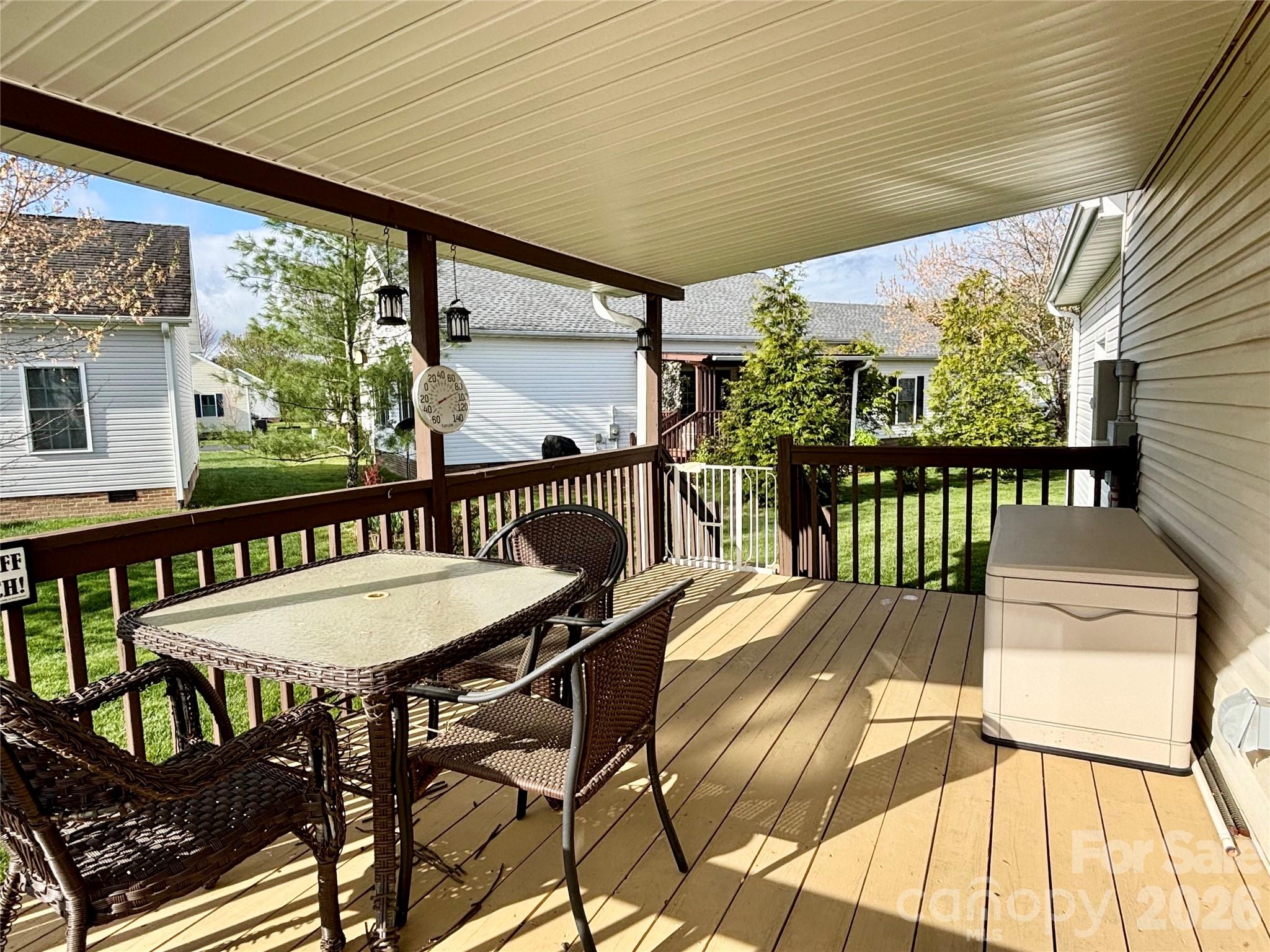 194 Beechnut Drive — Hendersonville