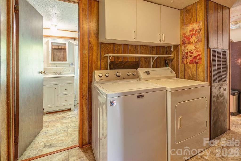 64 Haw Creek Circle — Asheville