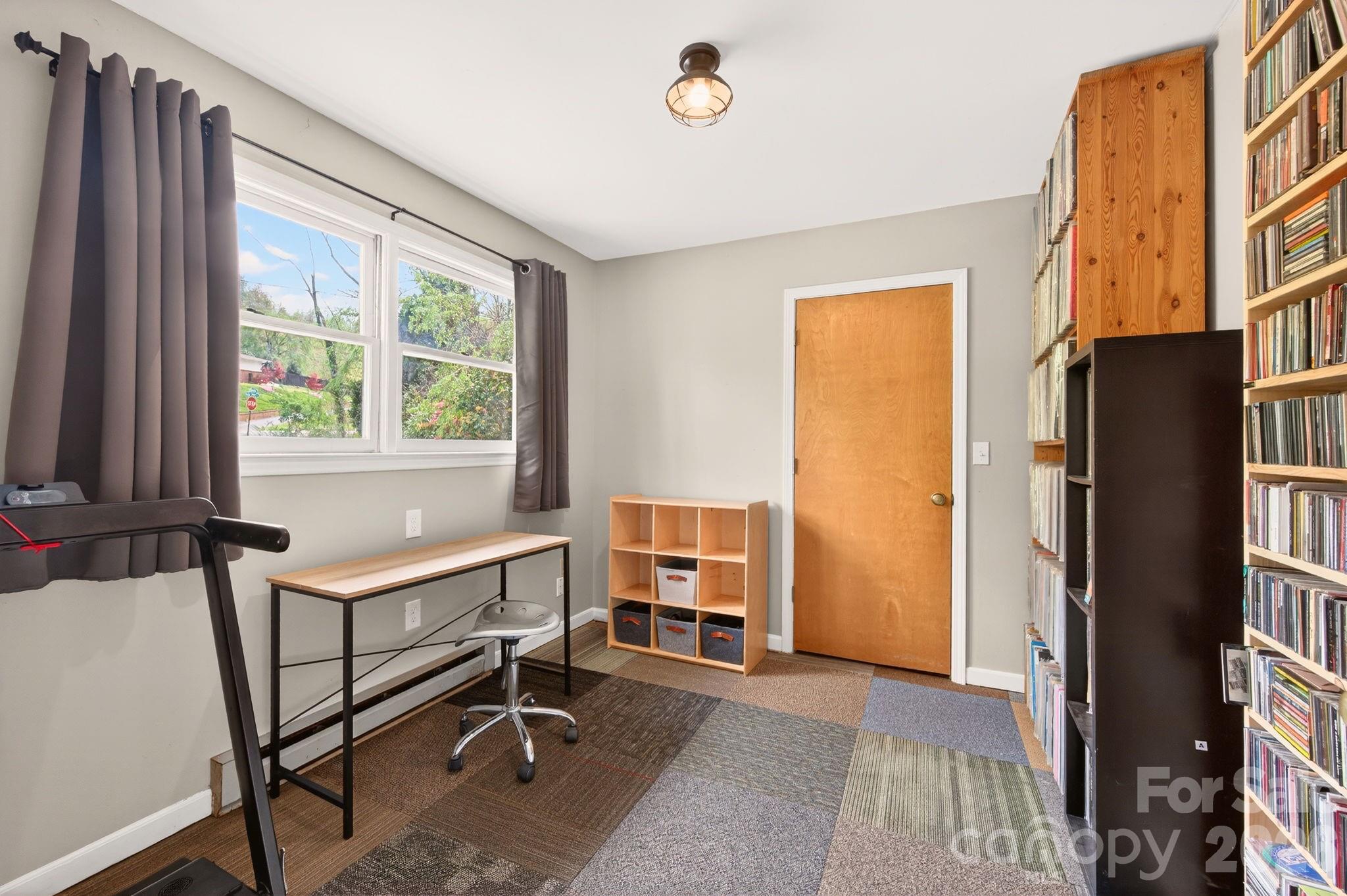 3 Ellenwood Drive — Asheville