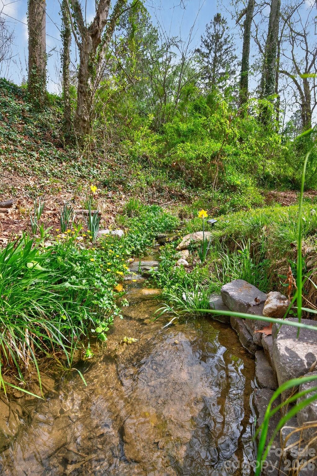 3 Ellenwood Drive — Asheville