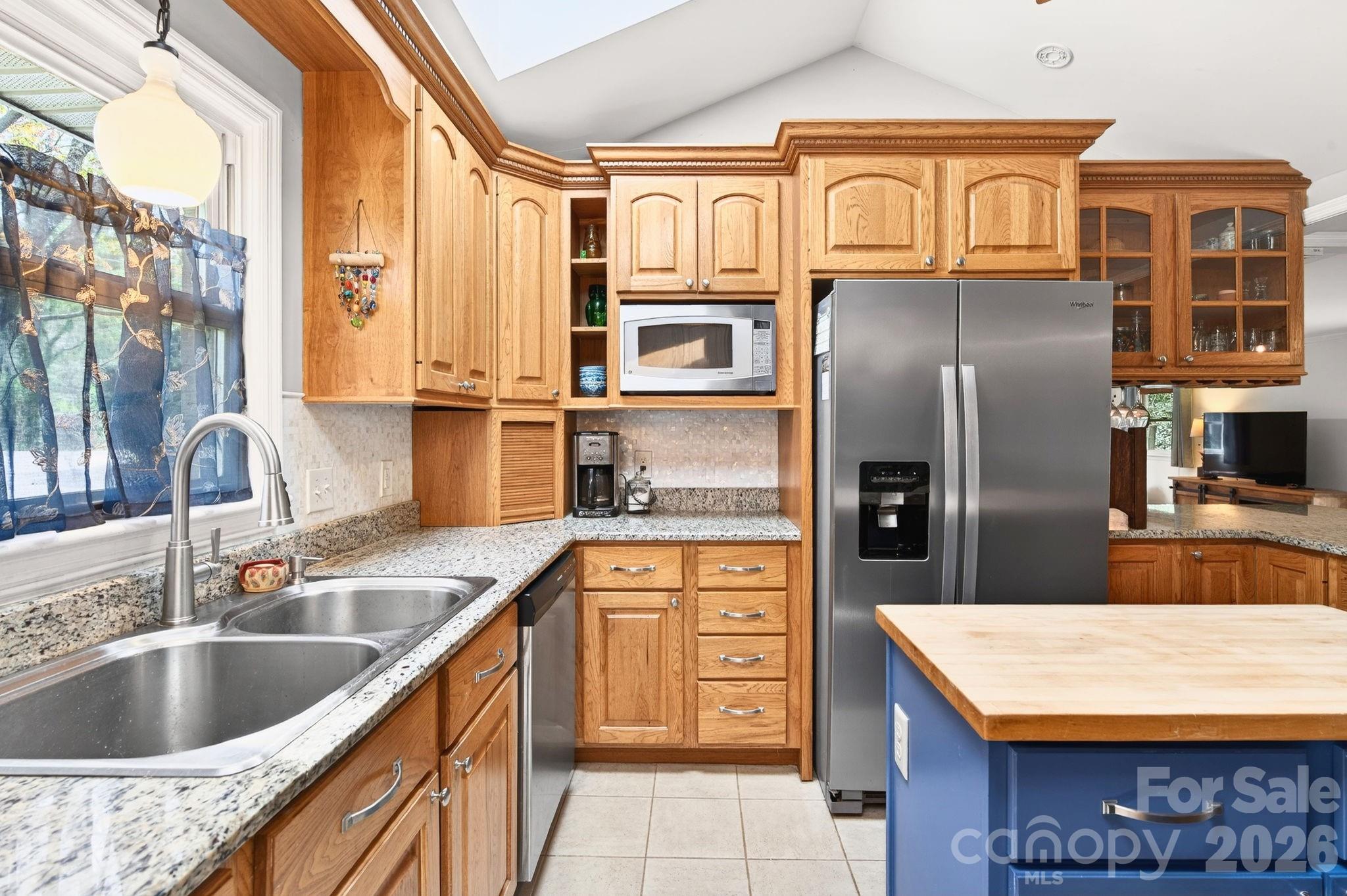 3 Ellenwood Drive — Asheville