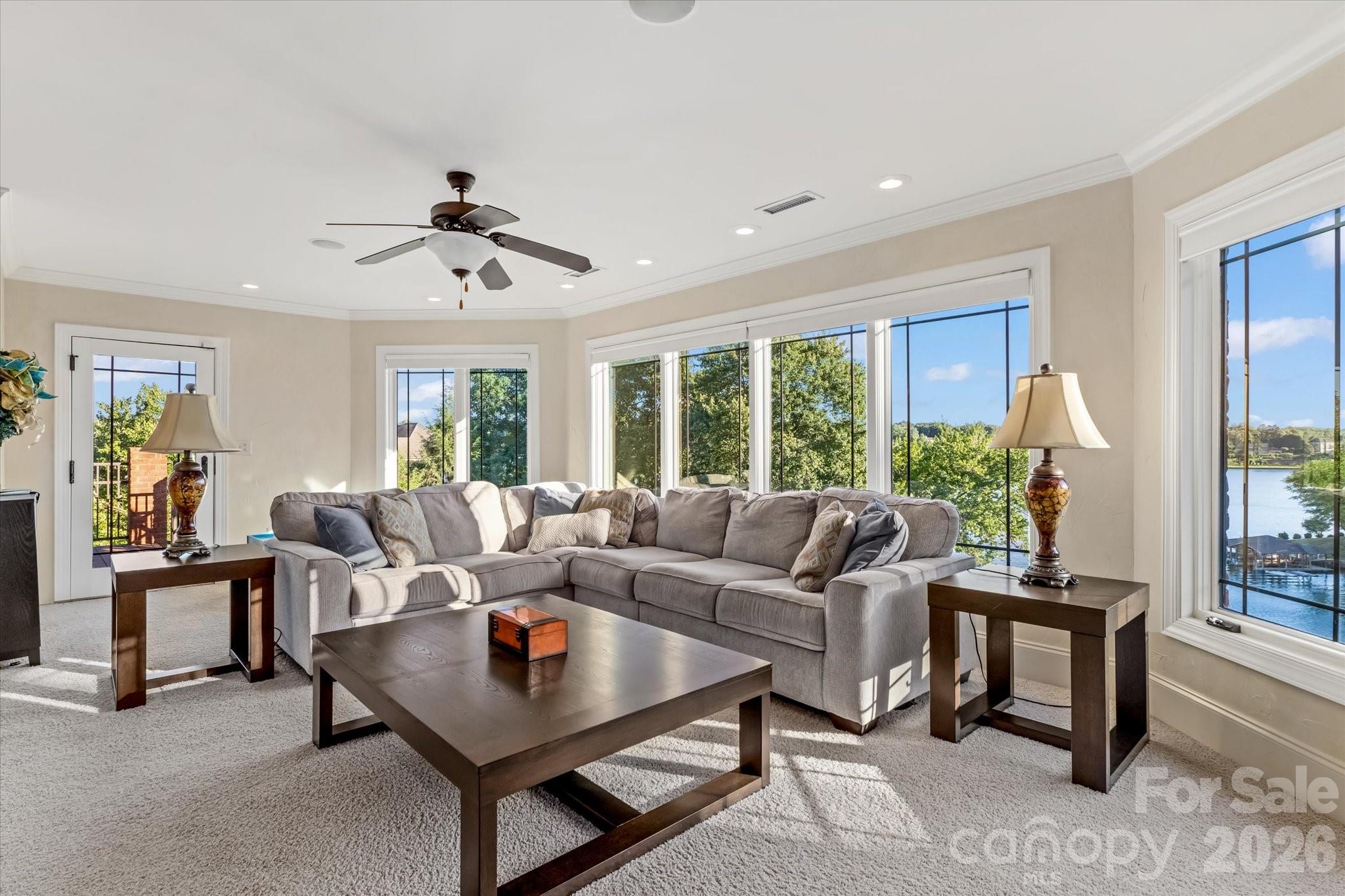368 Players Ridge Road — Hickory