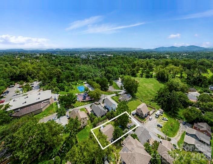 33 Madison Street — Asheville