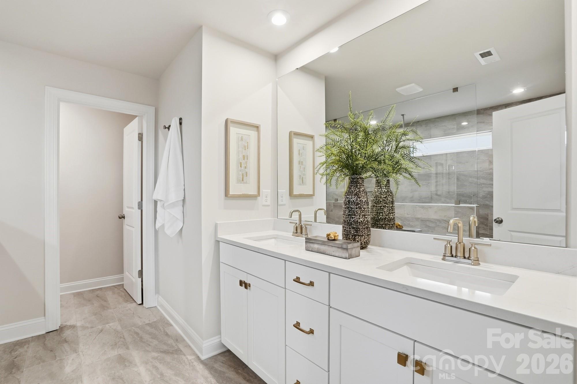 2549 Mabel Lane — Monroe