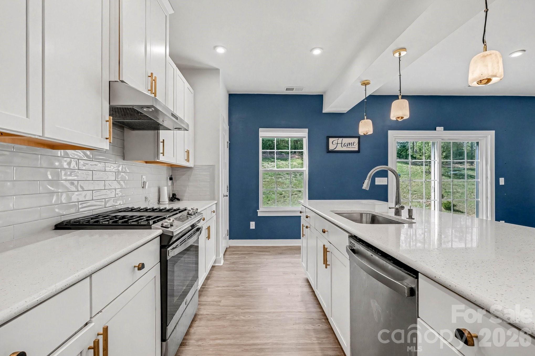 10344 Paper Birch Drive — Charlotte