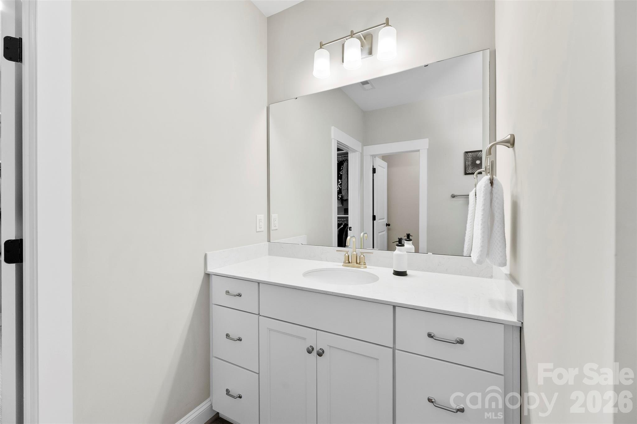4100 Spring Cove Way — Belmont