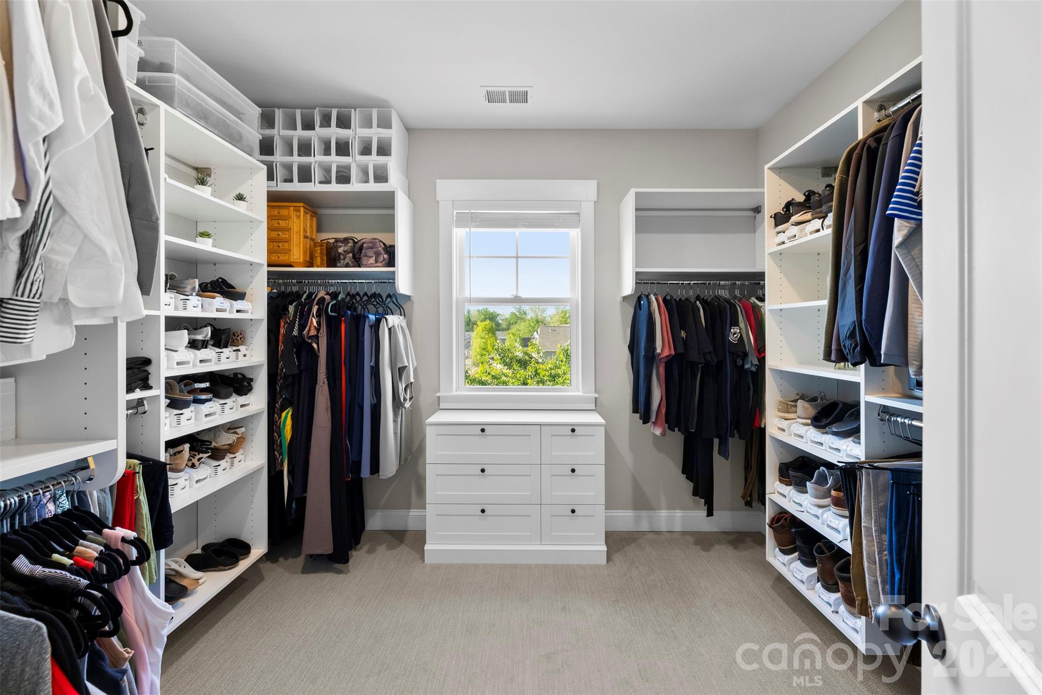4100 Spring Cove Way — Belmont