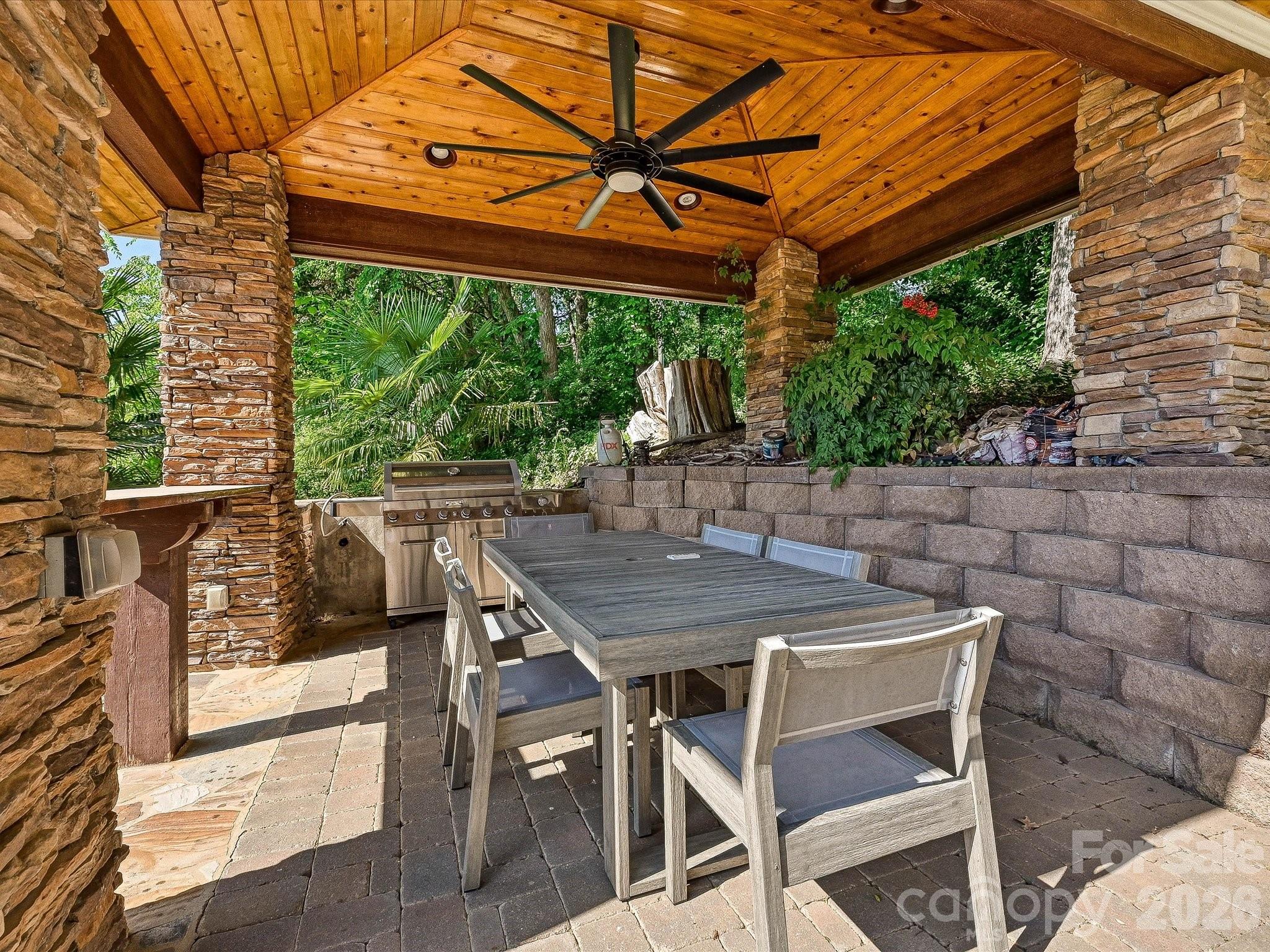 21425 Crown Lake Drive — Cornelius