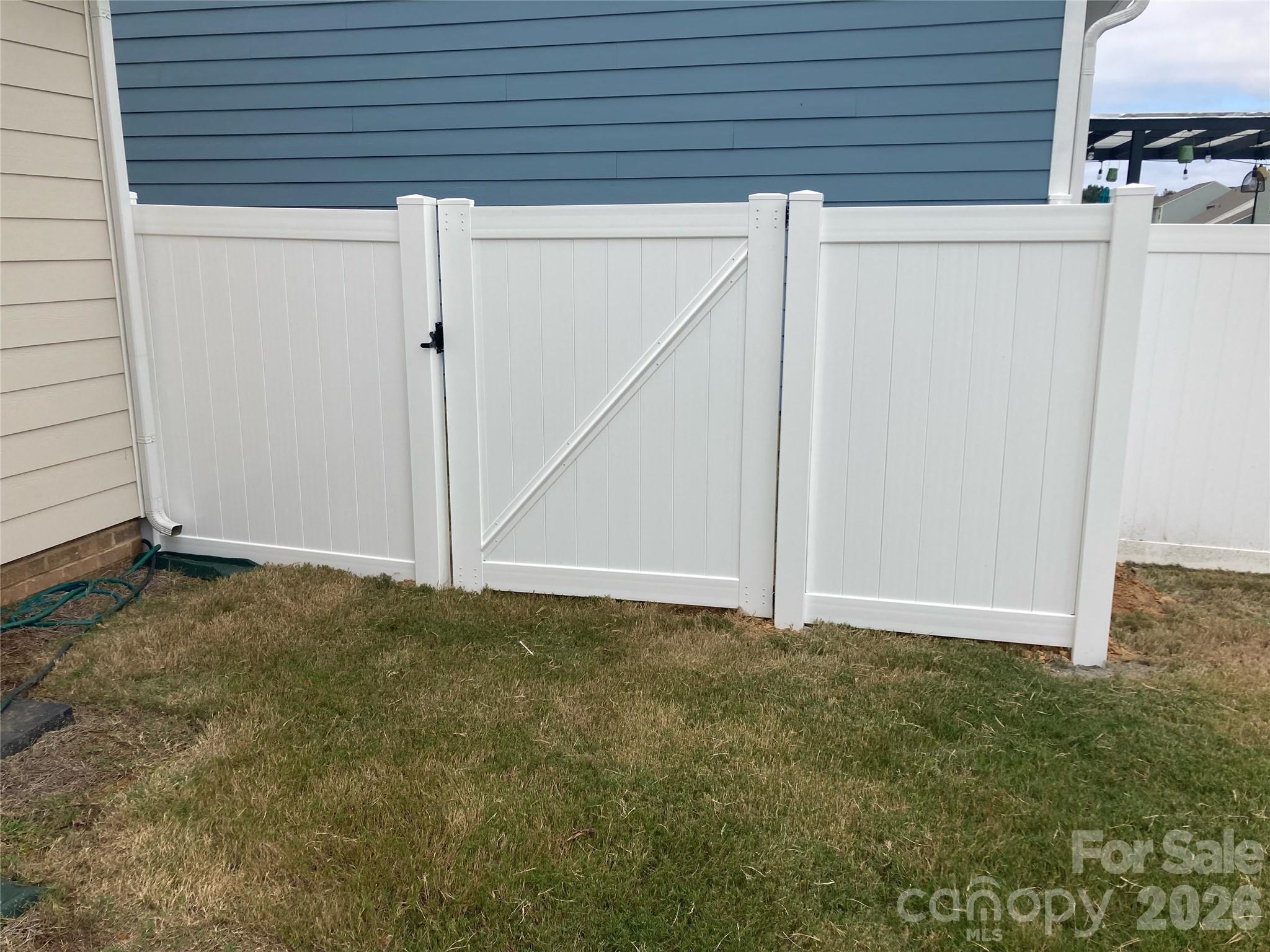 809 Alexander Commons Drive #34 — Monroe