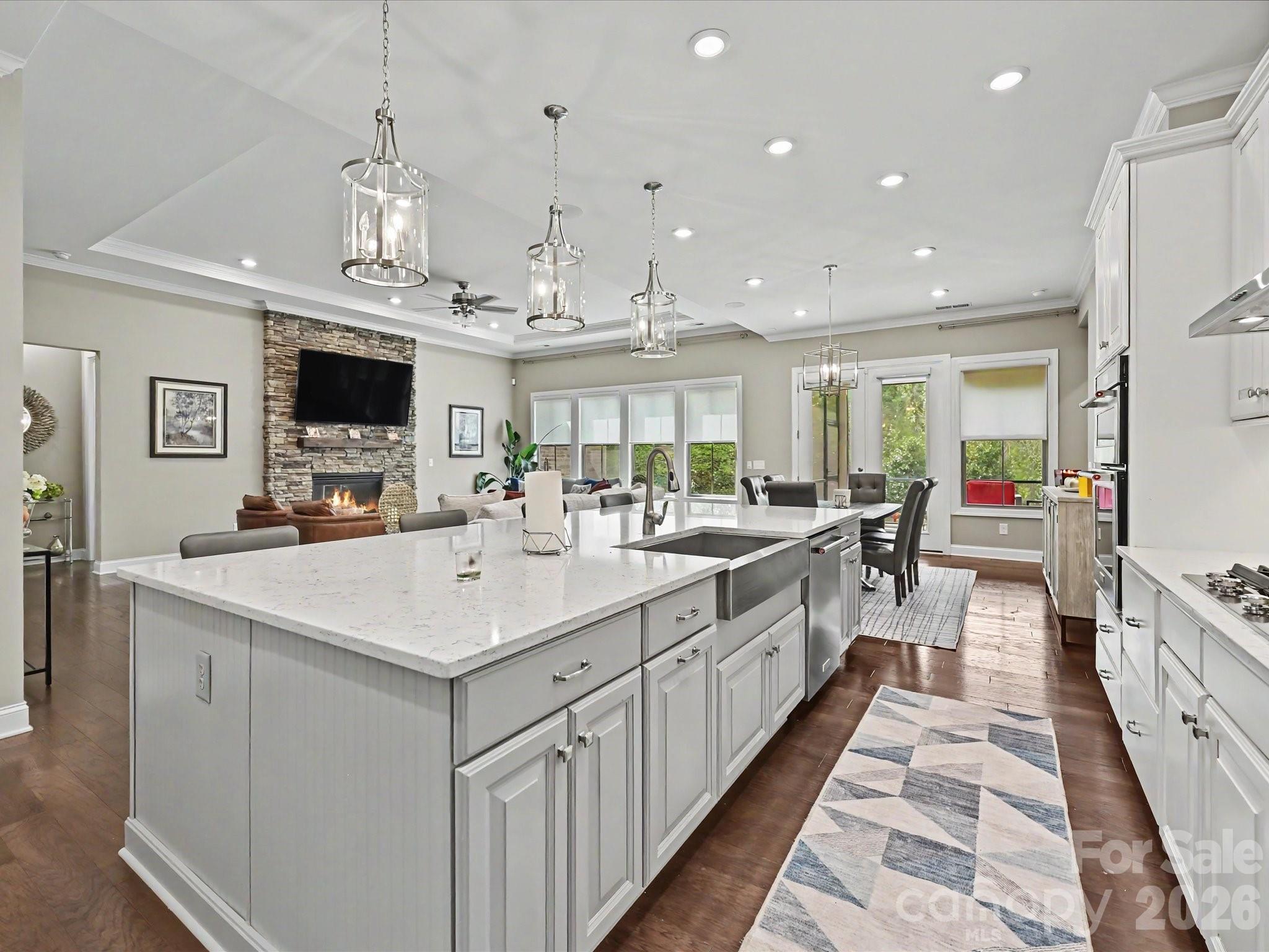 101 Enclave Boulevard — Matthews