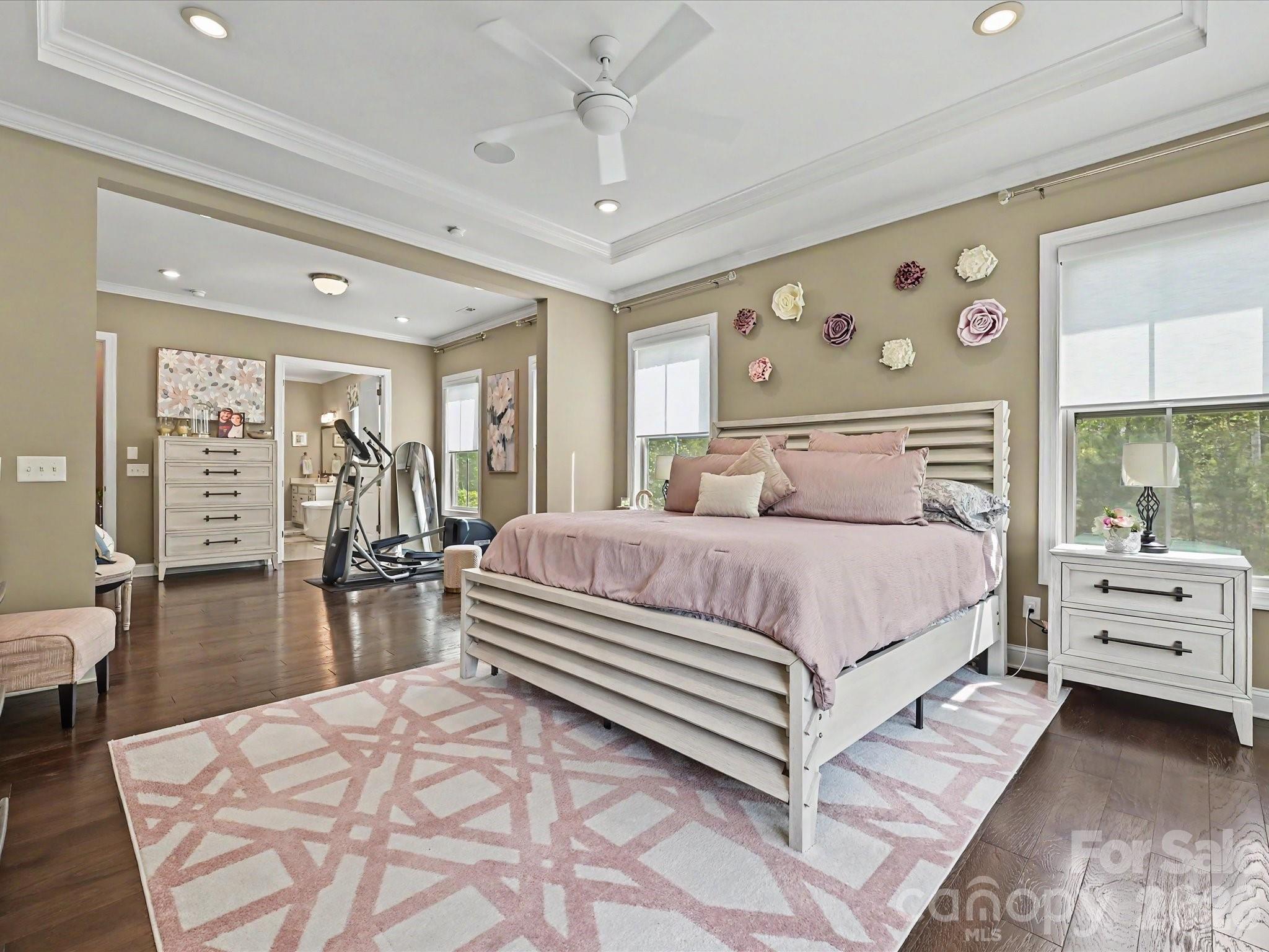 101 Enclave Boulevard — Matthews