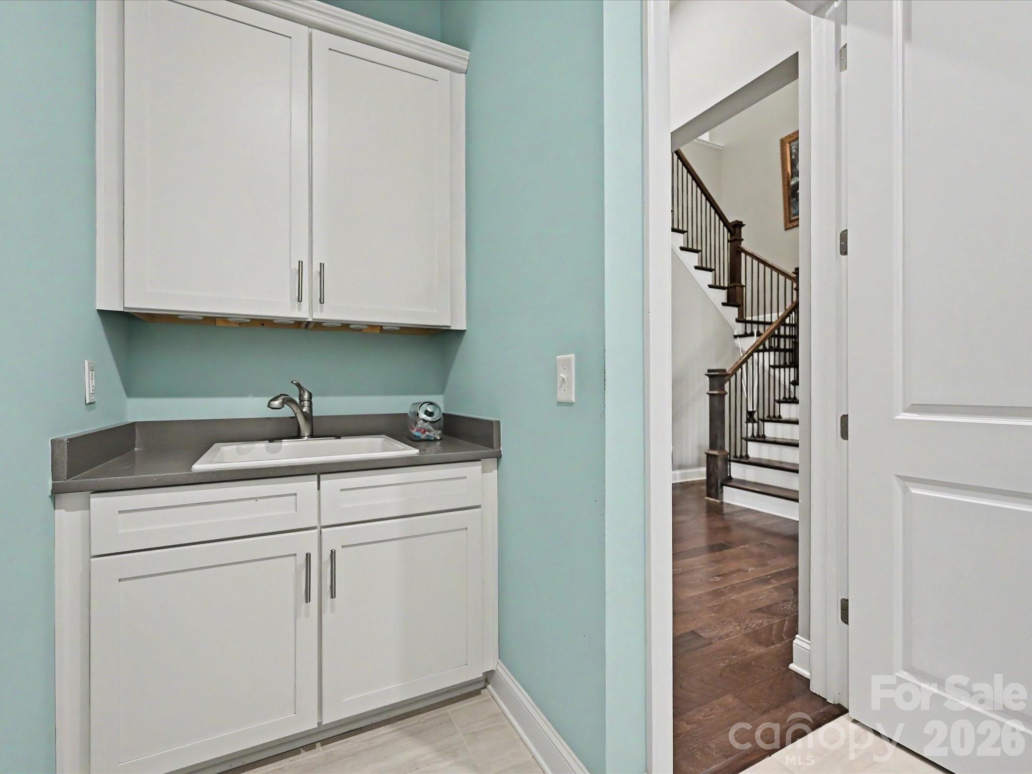 101 Enclave Boulevard — Matthews