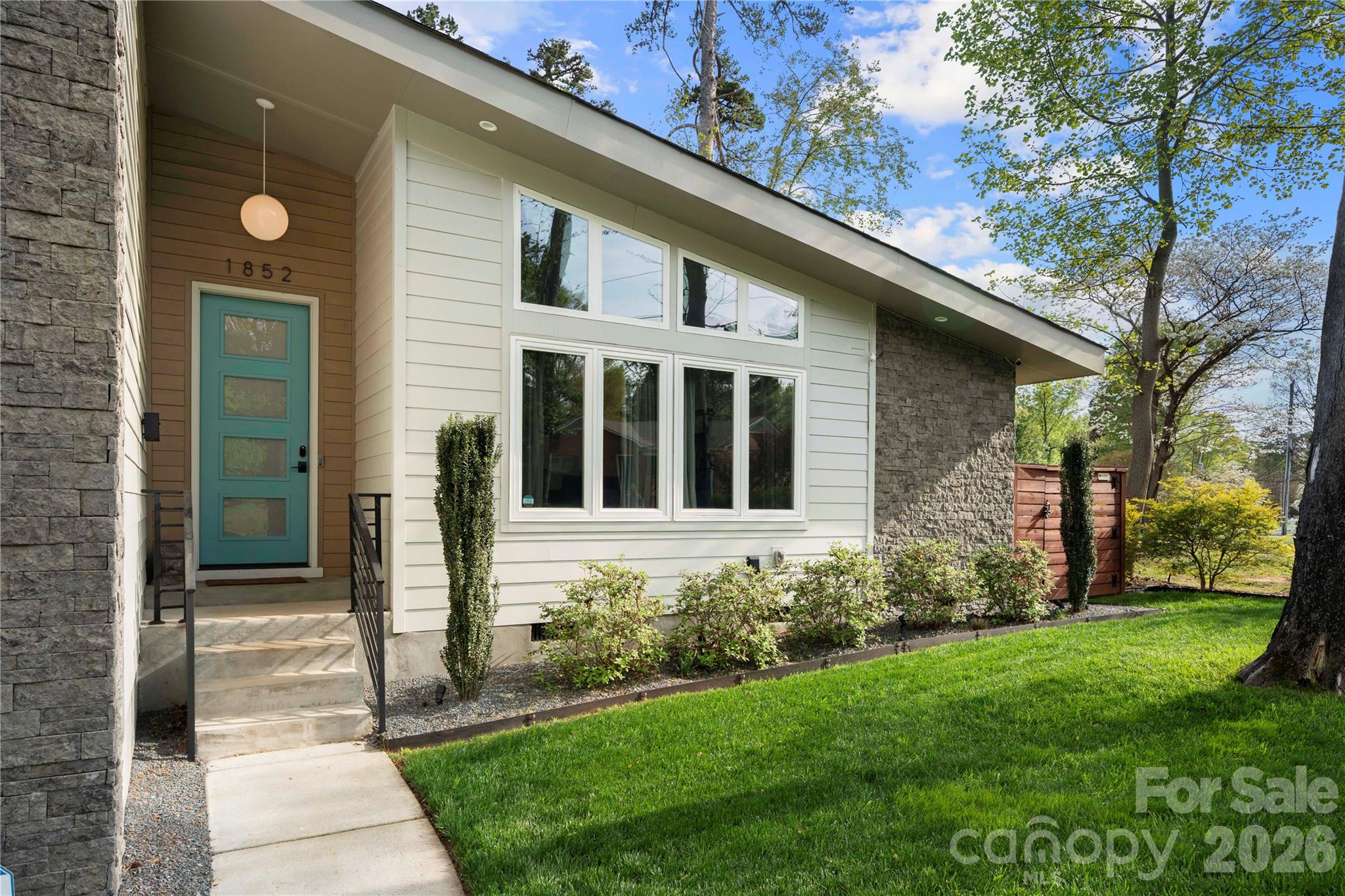 1852 Lakedell Drive — Charlotte