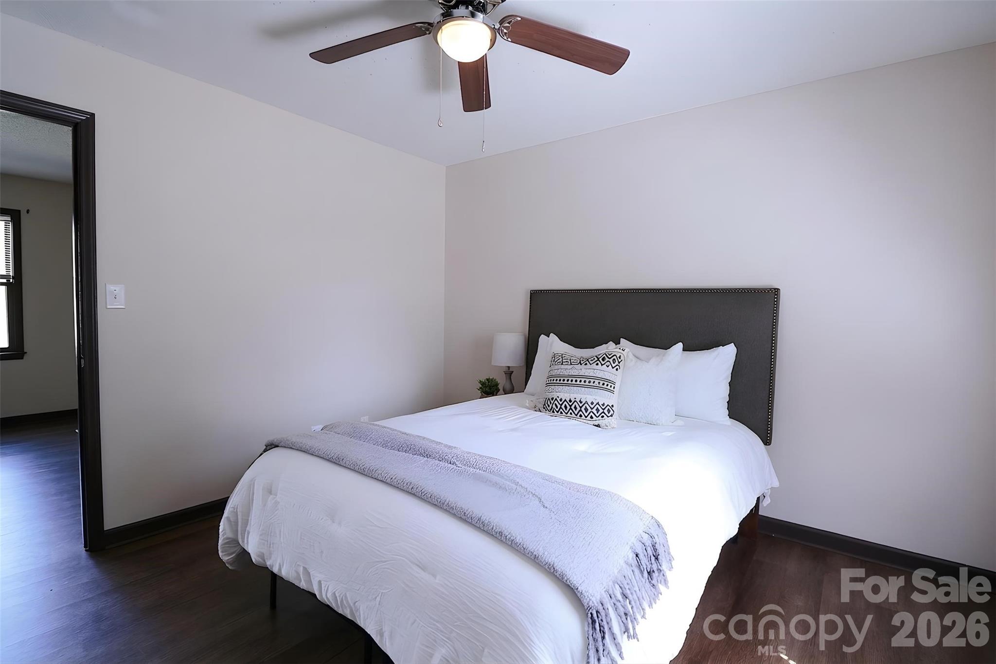 525 SW 12th Street SW #29 — Hickory