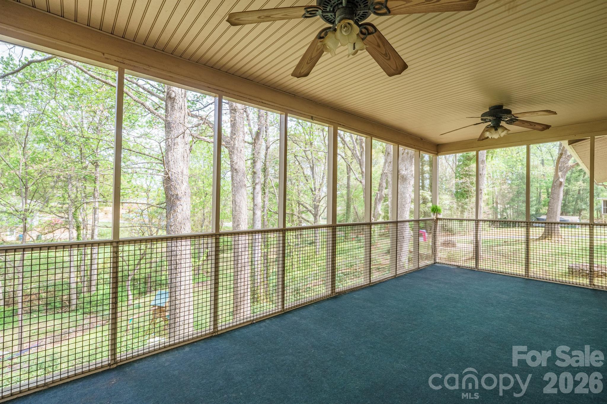 465 28th Avenue Lane NE — Hickory