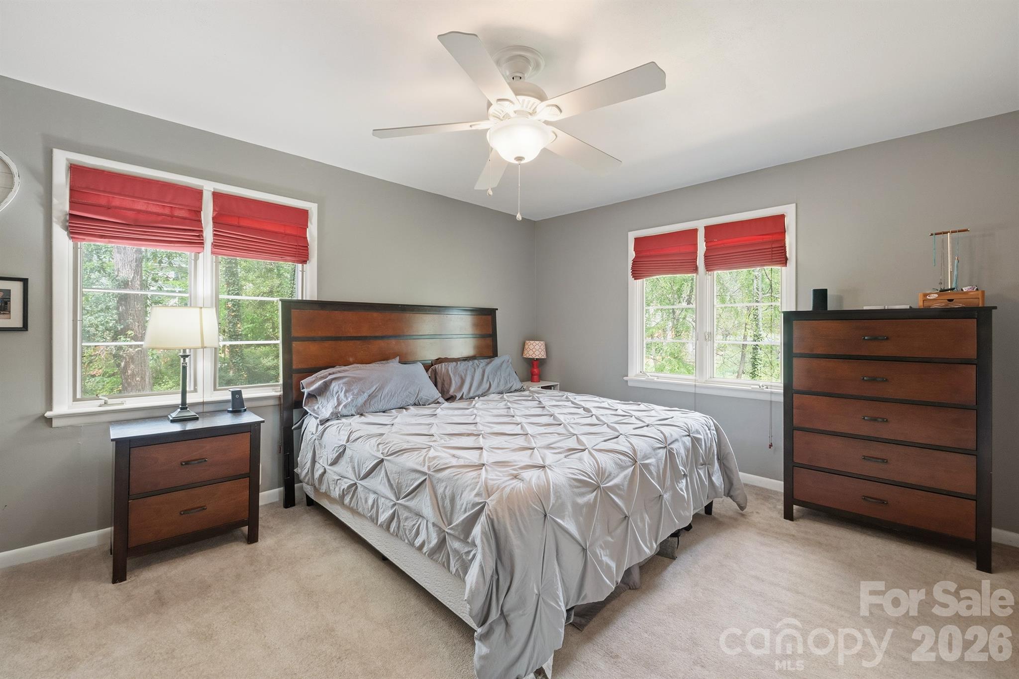 465 28th Avenue Lane NE — Hickory