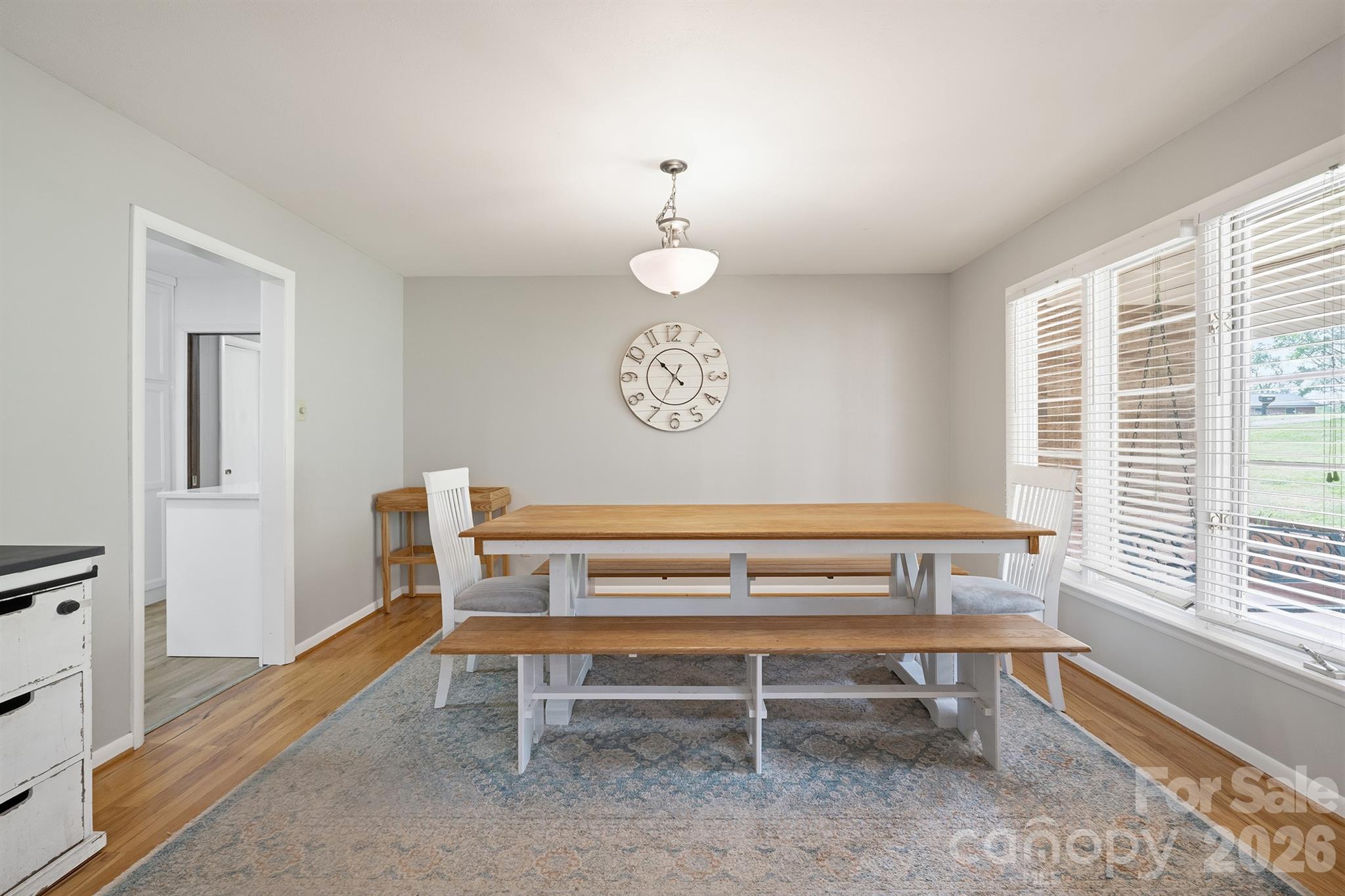 465 28th Avenue Lane NE — Hickory