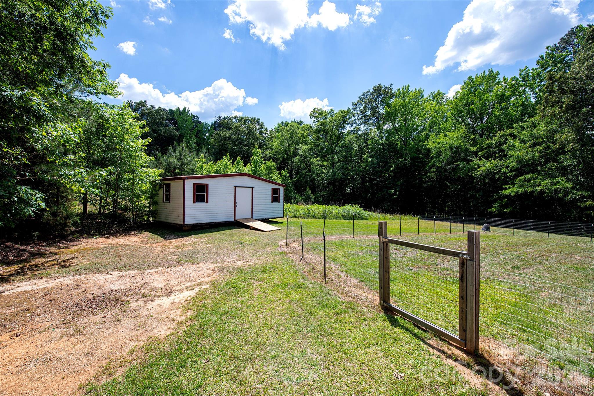 719 Phillipstown Road — Kershaw