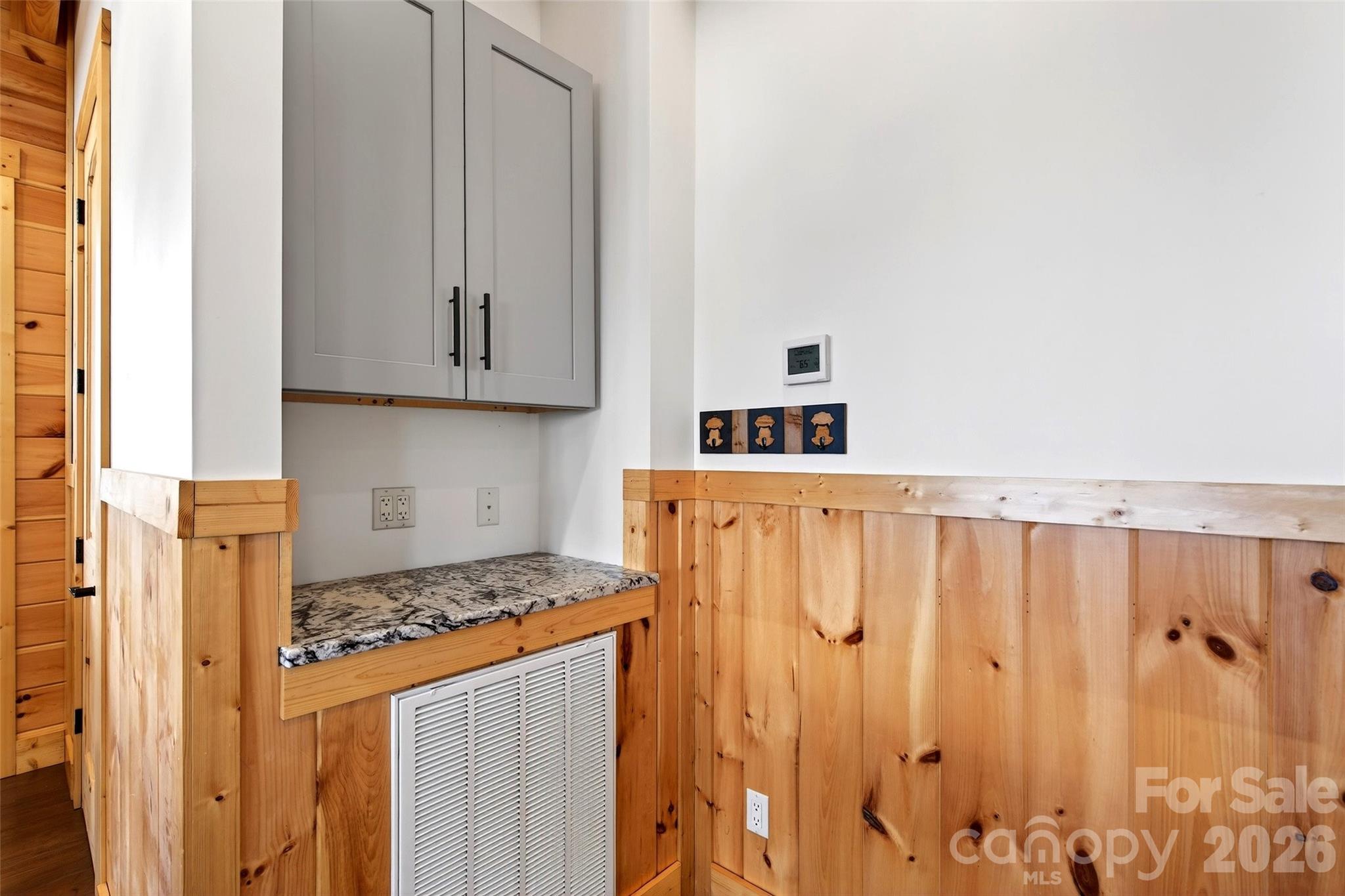 501 Wolf Pen Cliffs Road #1003 — Old Fort