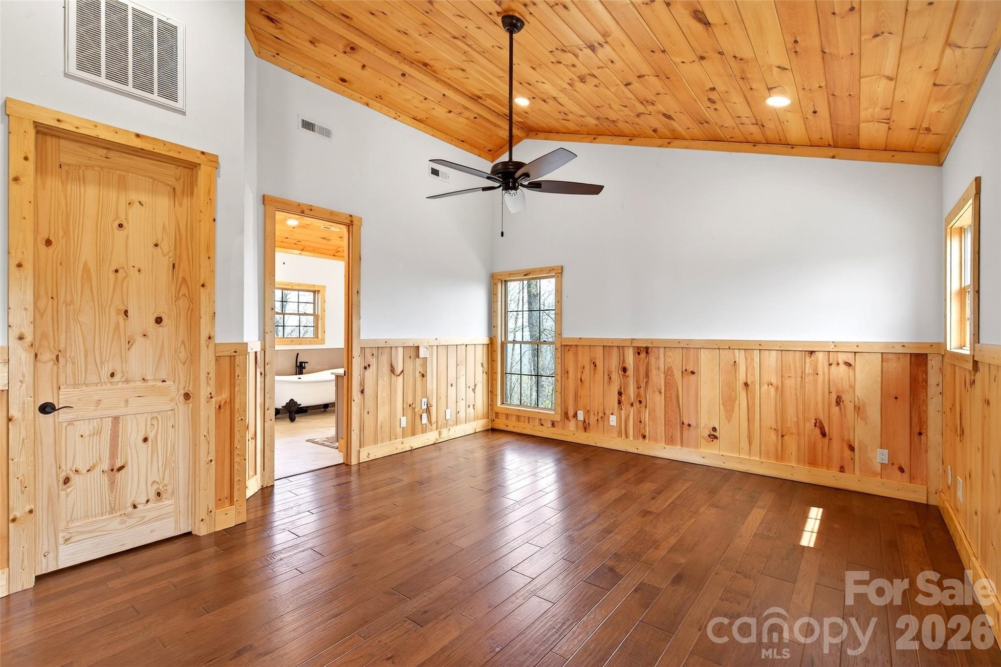 501 Wolf Pen Cliffs Road #1003 — Old Fort