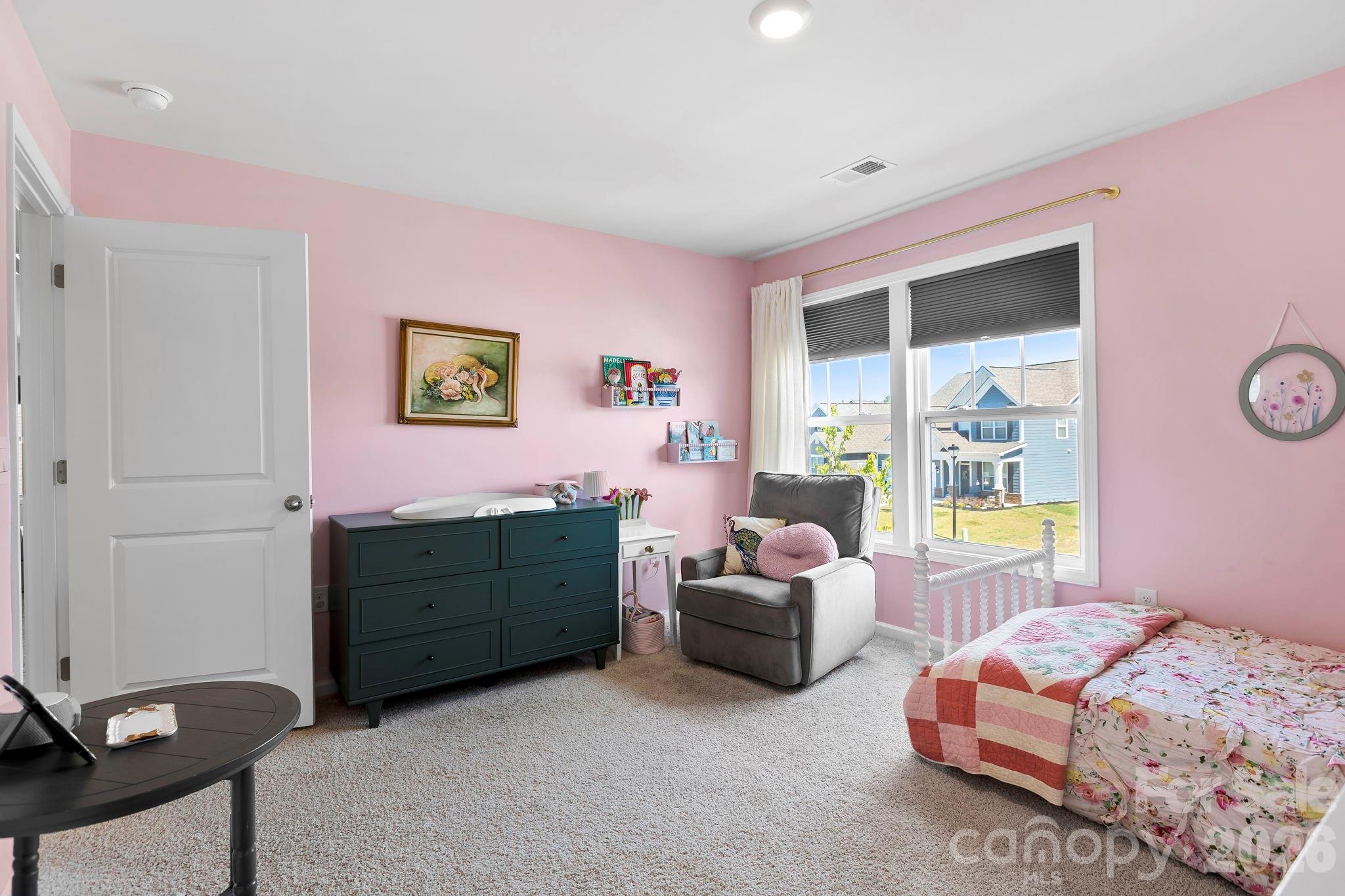 23 Thornberry Road — Hendersonville