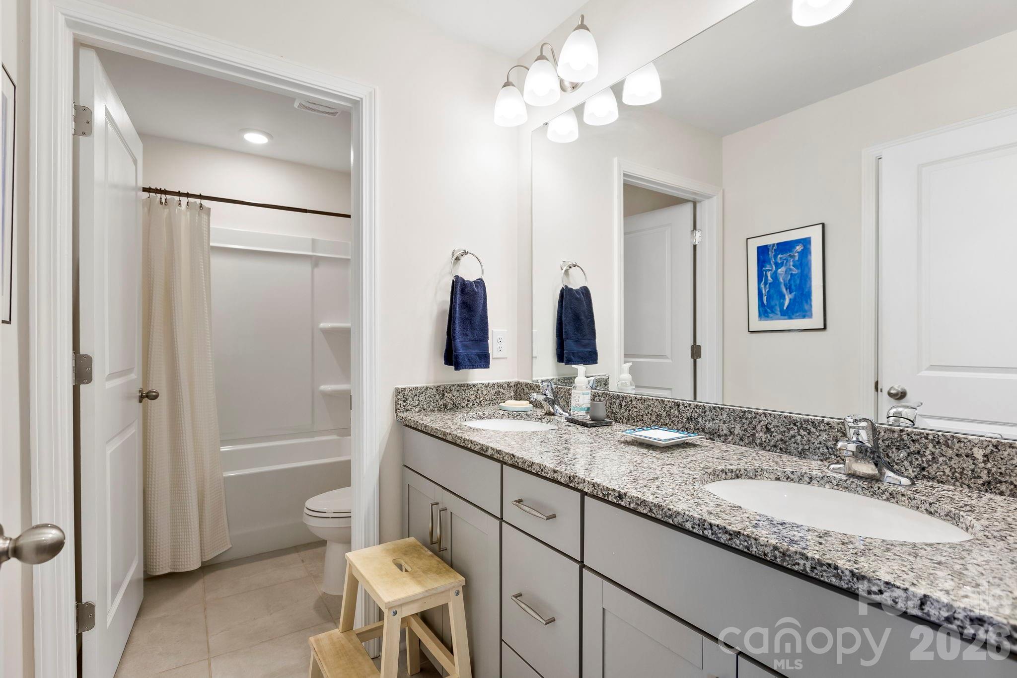 23 Thornberry Road — Hendersonville