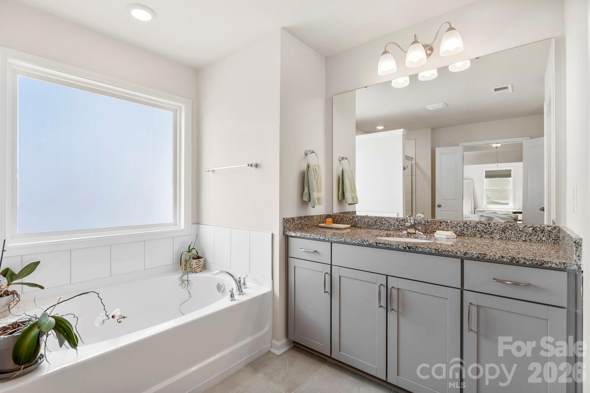 23 Thornberry Road — Hendersonville