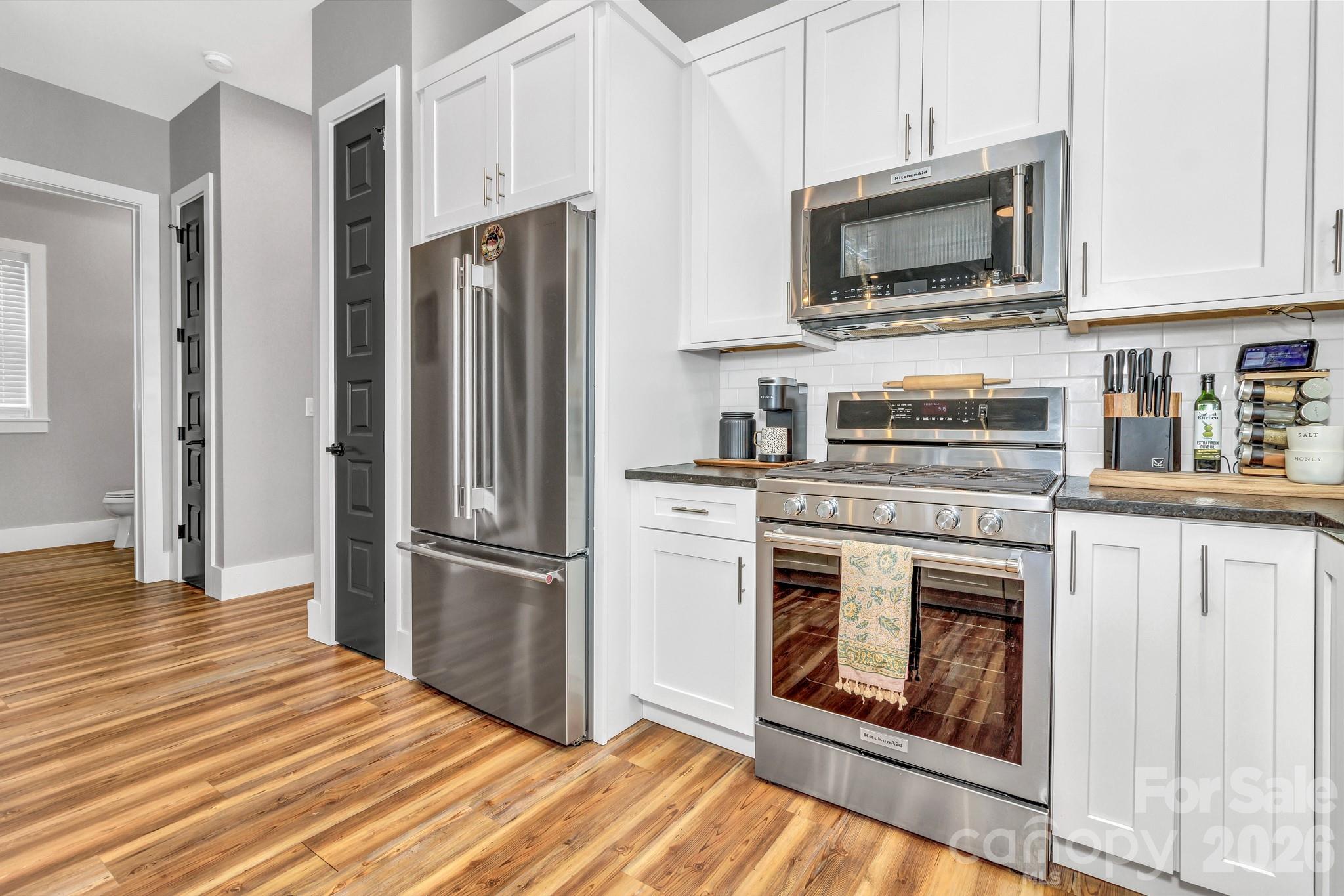 20 Phillip Lane — Arden