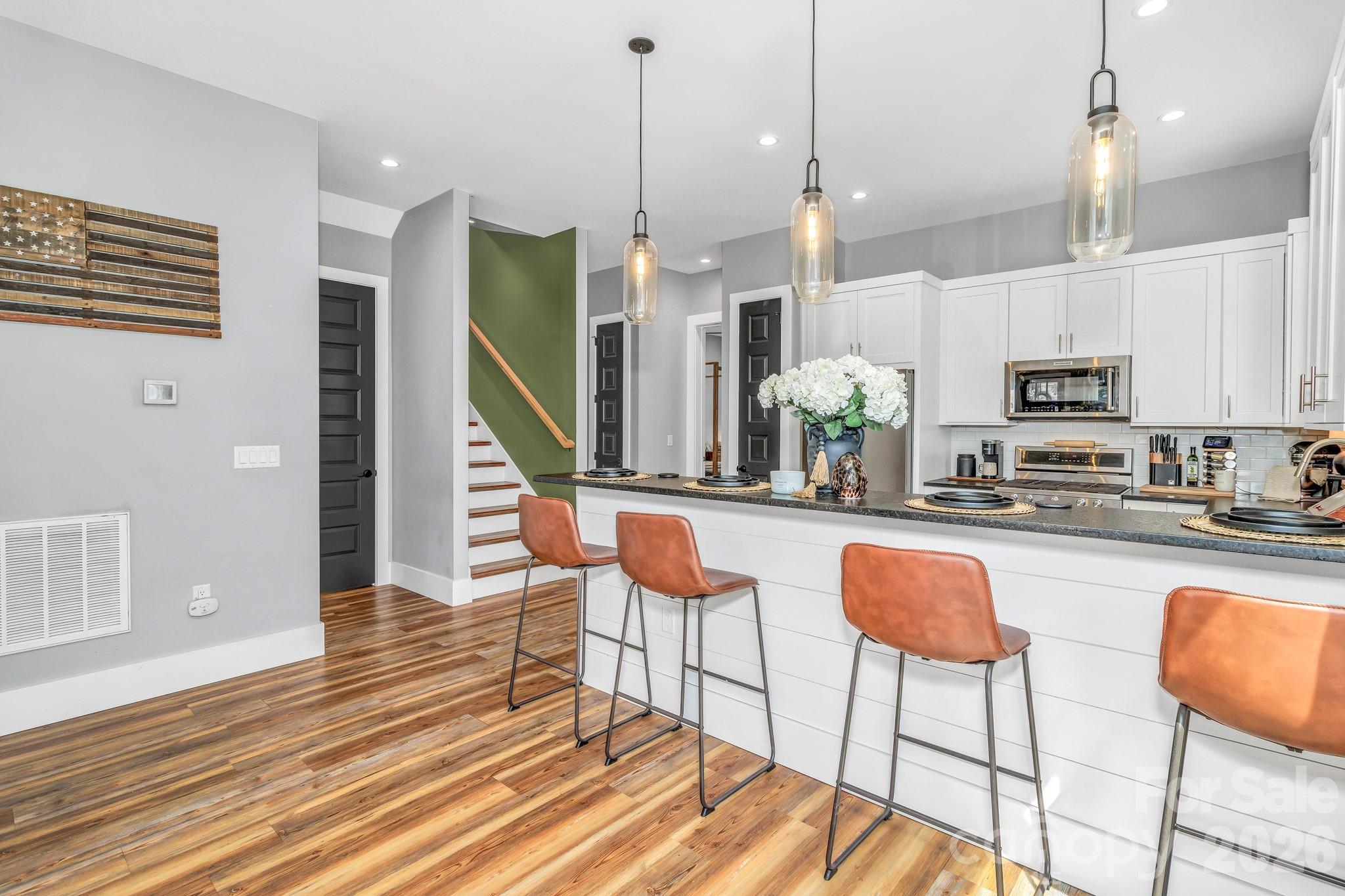 20 Phillip Lane — Arden