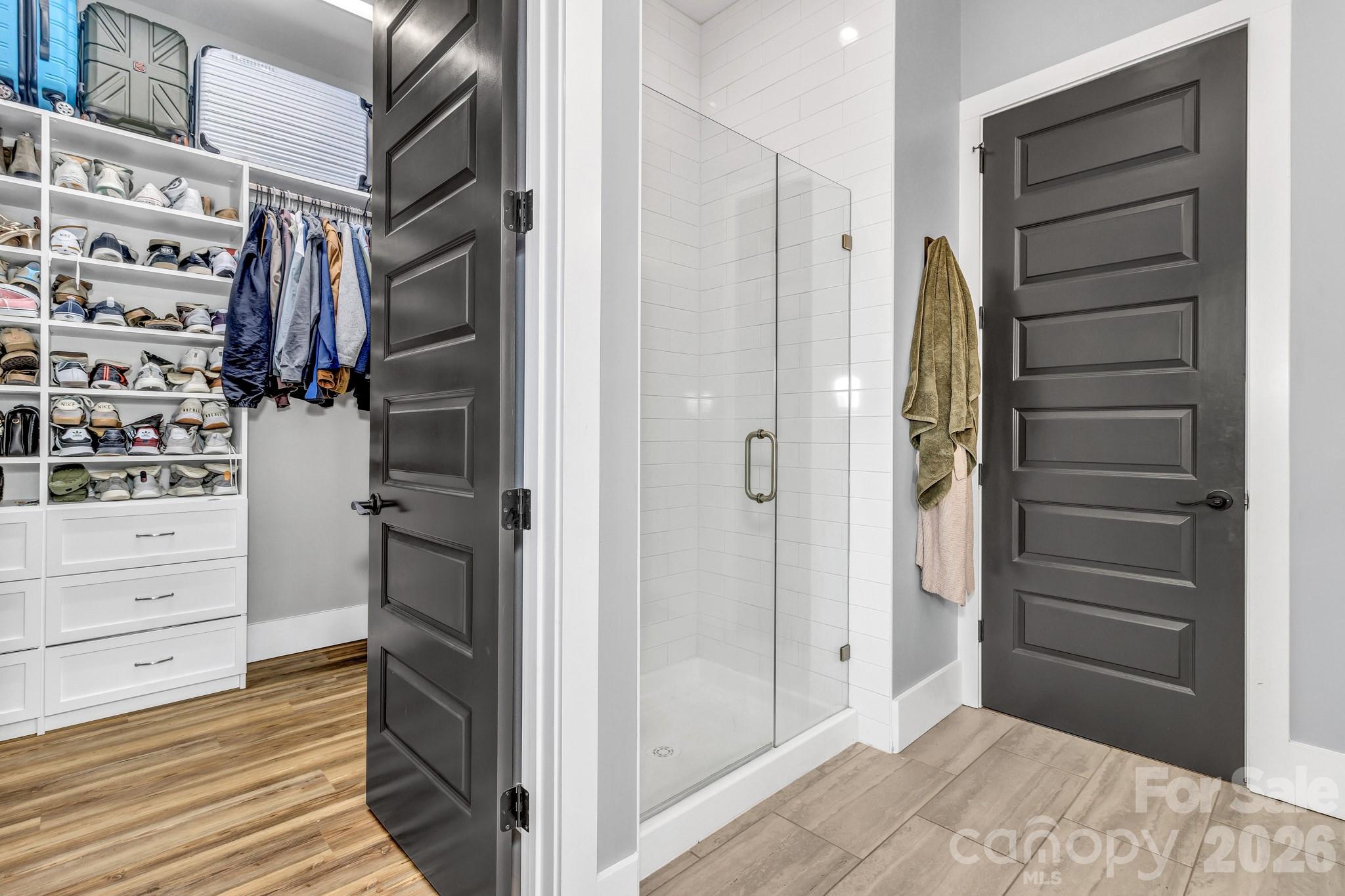 20 Phillip Lane — Arden