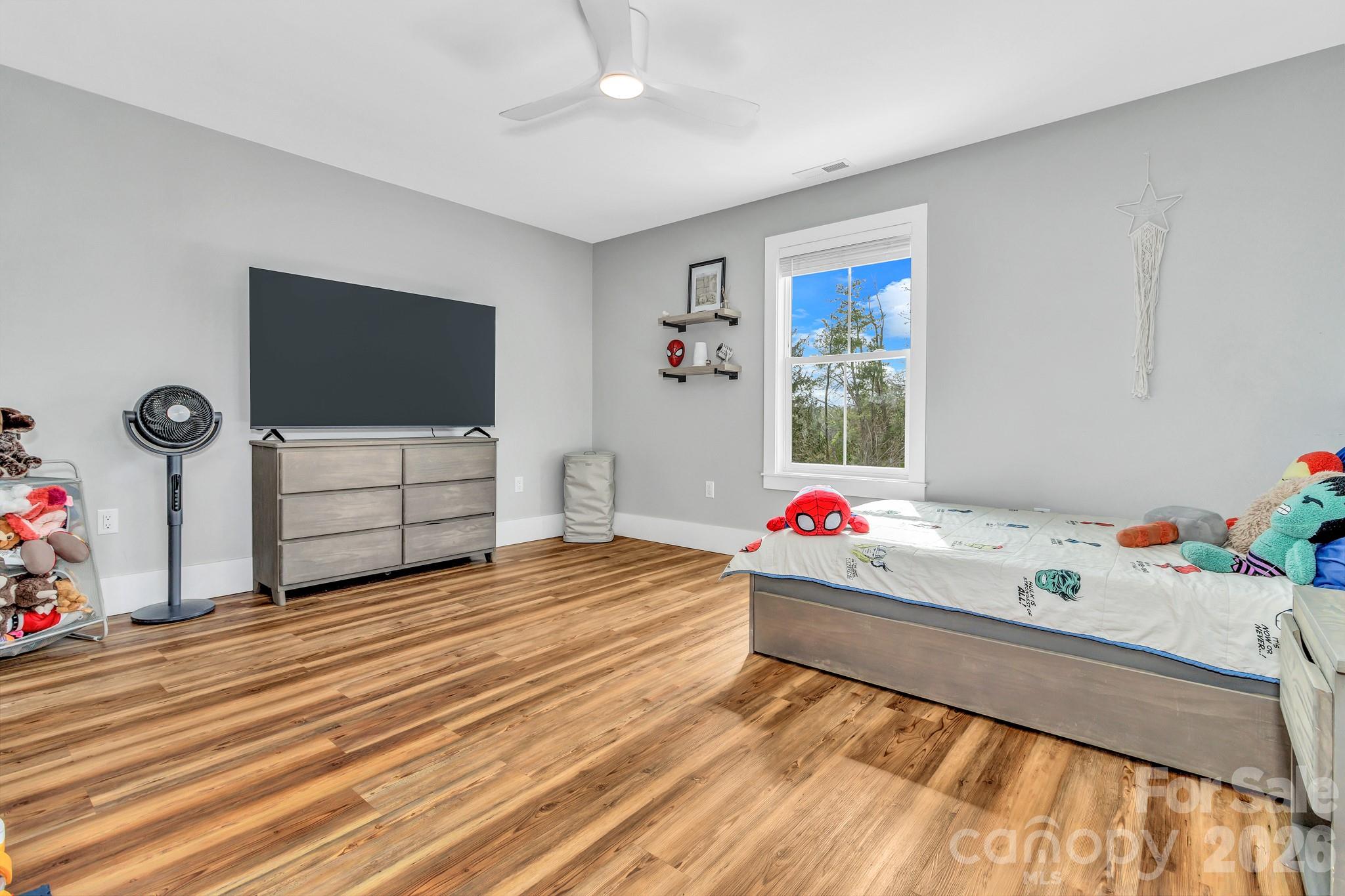 20 Phillip Lane — Arden