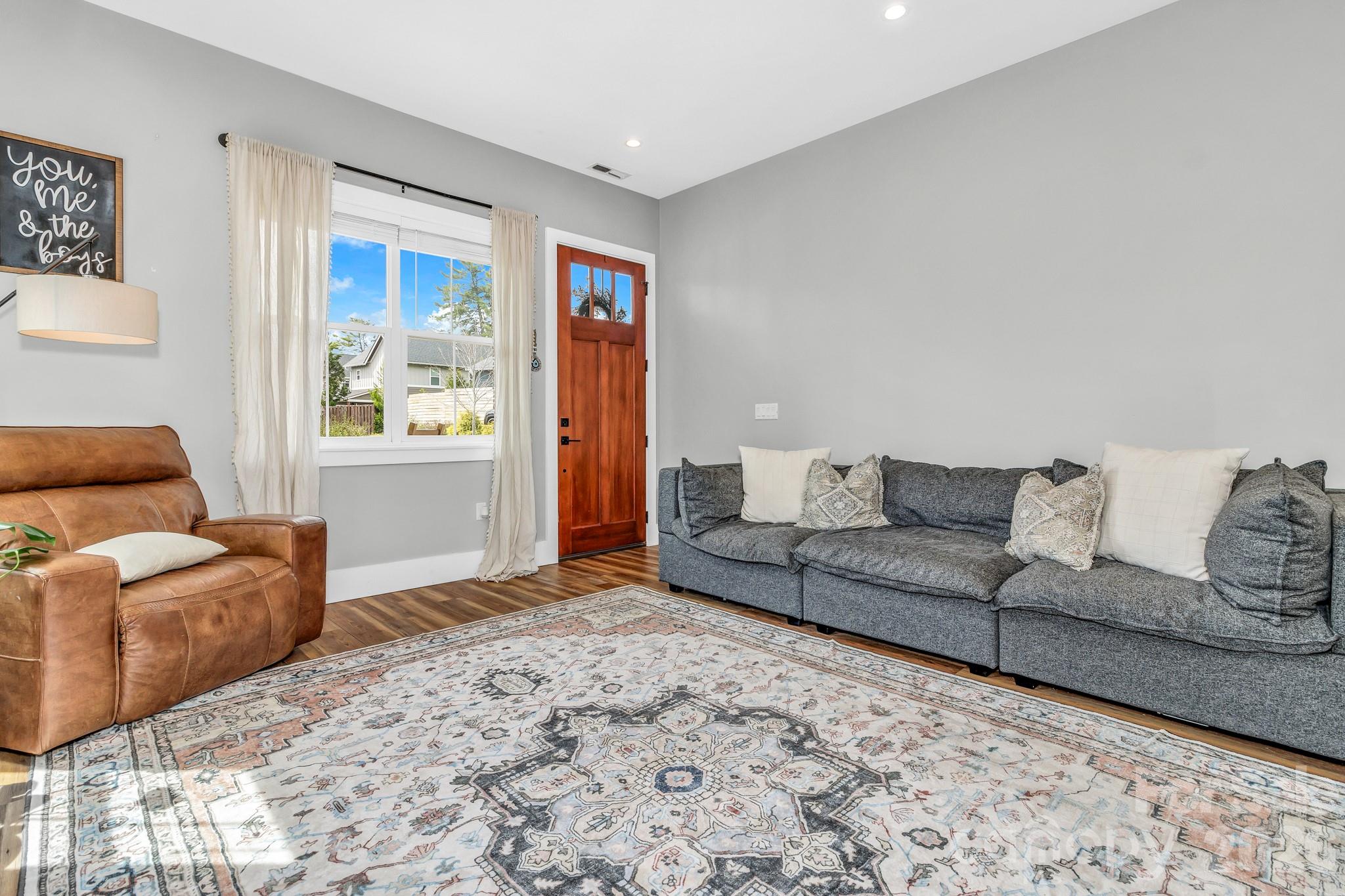 20 Phillip Lane — Arden
